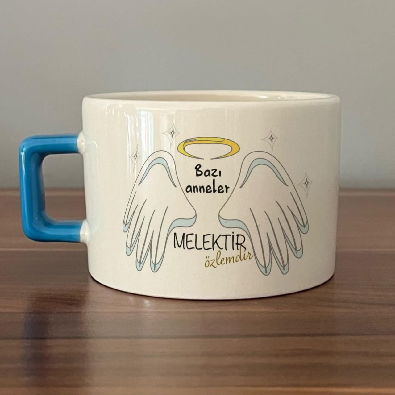 Bazı Anneler Melektir Baskılı Mavi Kulplu Kare Espresso Fincanı
