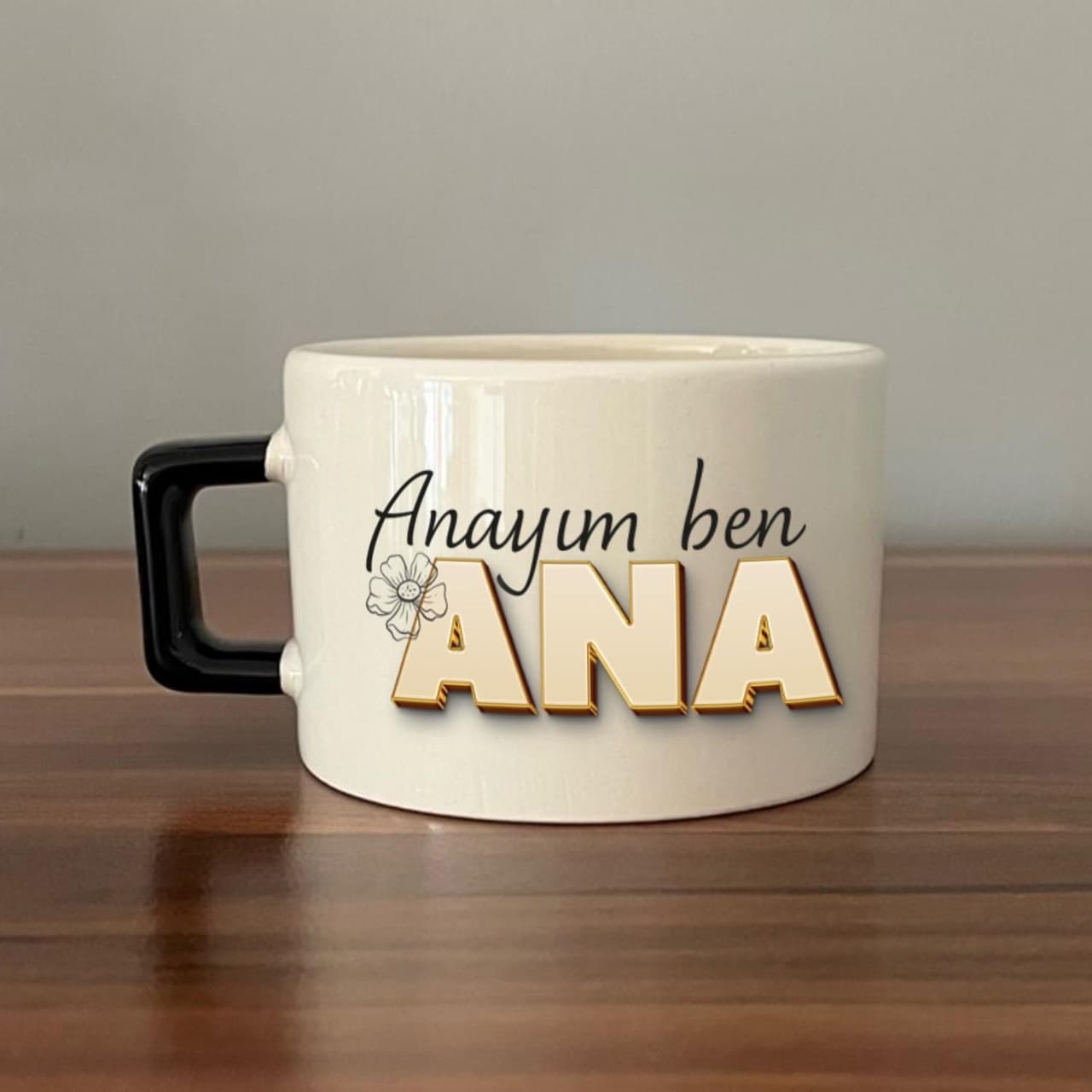 Anayım Ben Ana Baskılı Siyah Kulplu Kare Espresso Fincanı