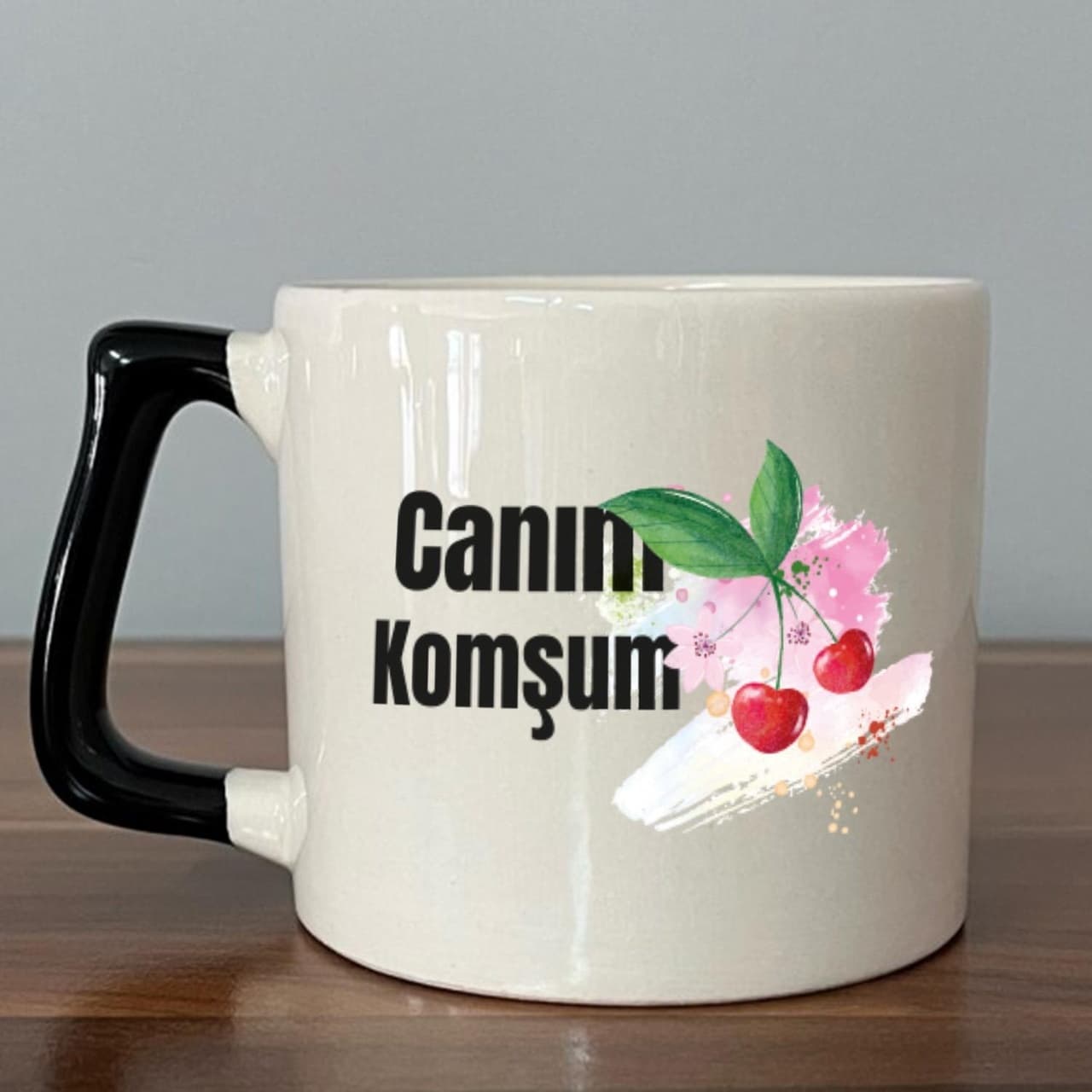 Canım Komşum Baskılı Siyah Kulplu Prime Kupa
