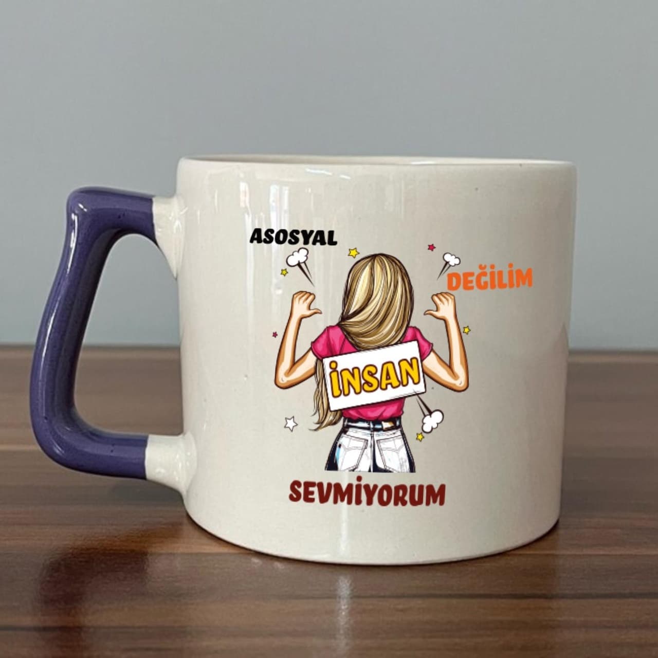 Asosyal Değilim İnsan Sevmiyorum Baskılı Mor Kulplu Prime Kupa