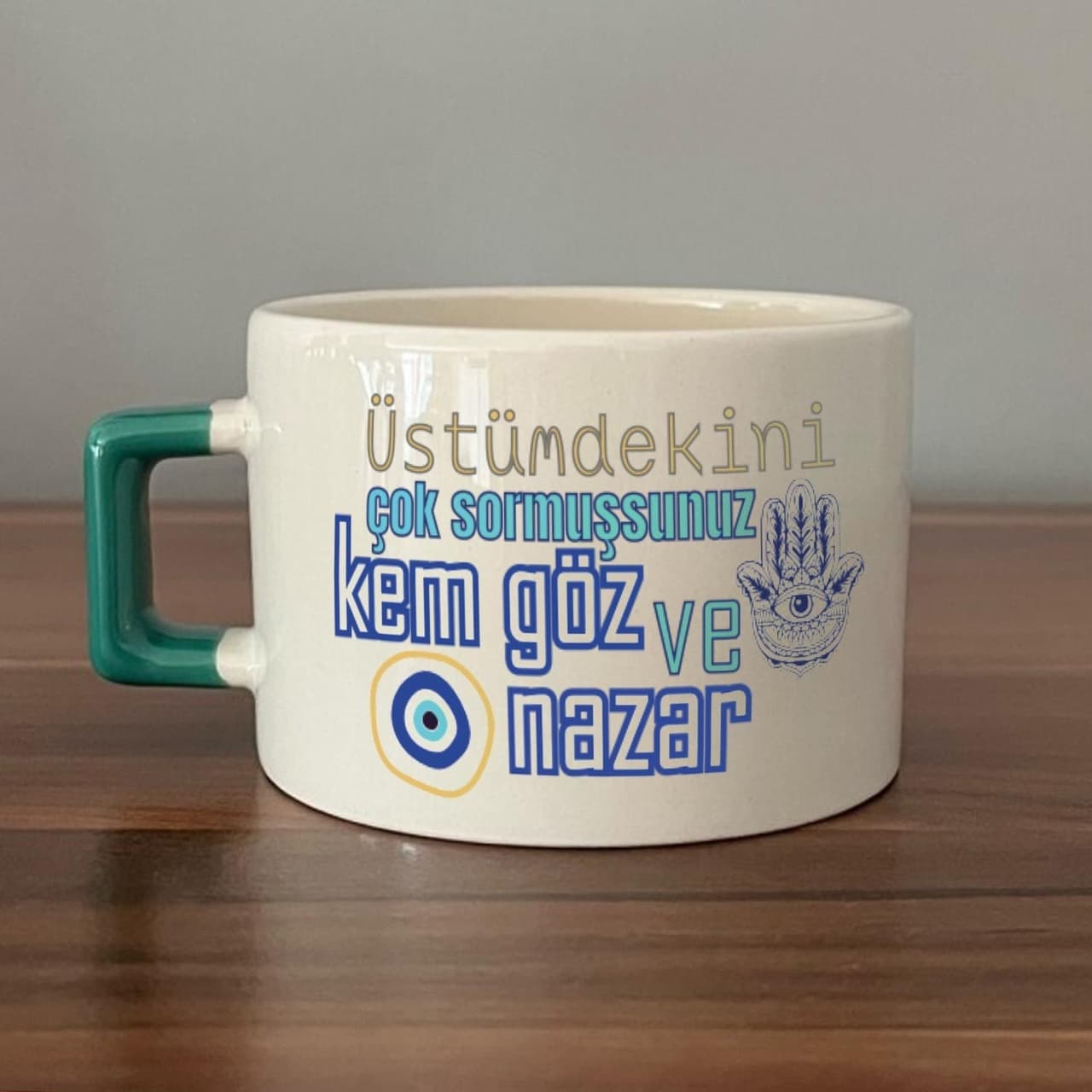 Üstümdekini Çok Sormuşsunuz Baskılı Yeşil Kulplu Kare Espresso Fincanı