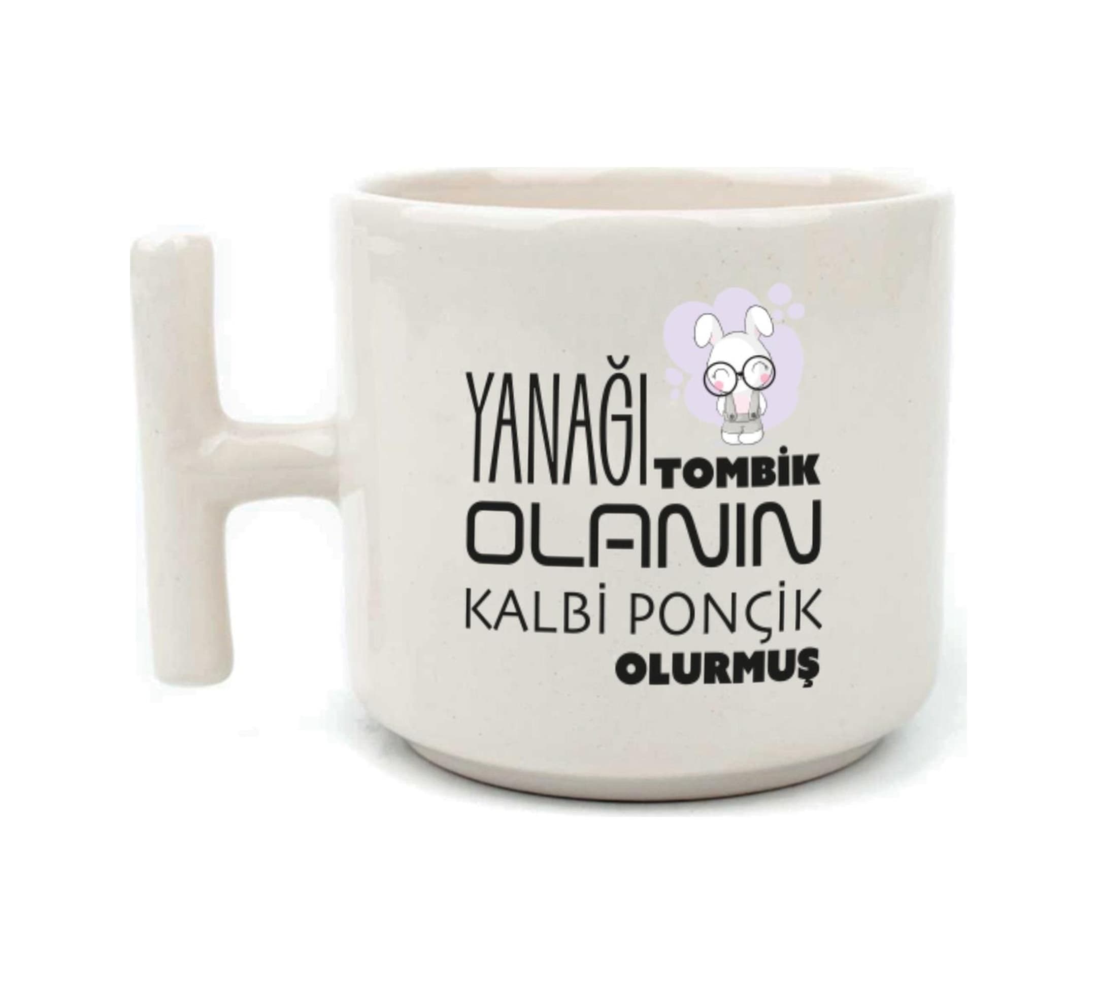 Yanağı Tombik Olanın Baskılı Beyaz Kulplu T Kupa