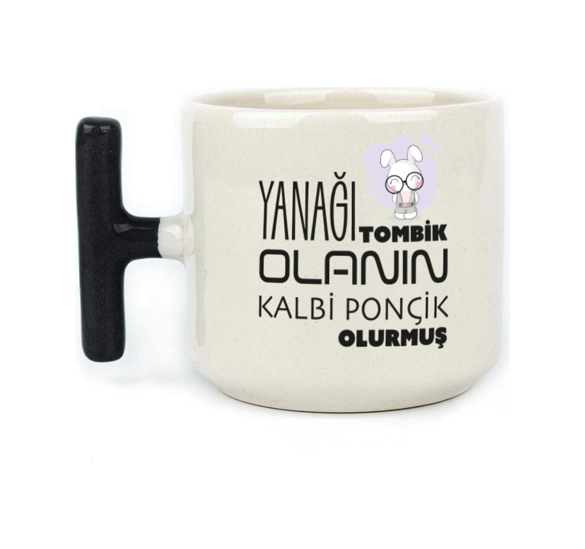 Yanağı Tombik Olanın Baskılı Siyah Kulplu T Kupa
