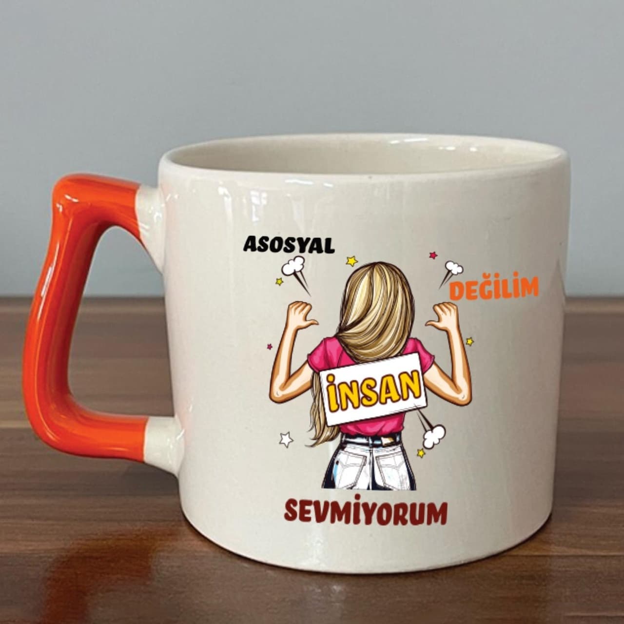 Asosyal Değilim İnsan Sevmiyorum Baskılı Turuncu Kulplu Prime Kupa