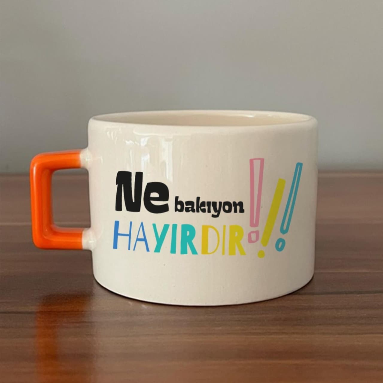 Ne Bakıyon Hayırdır Baskılı Turuncu Kulplu Kare Espresso Fincanı