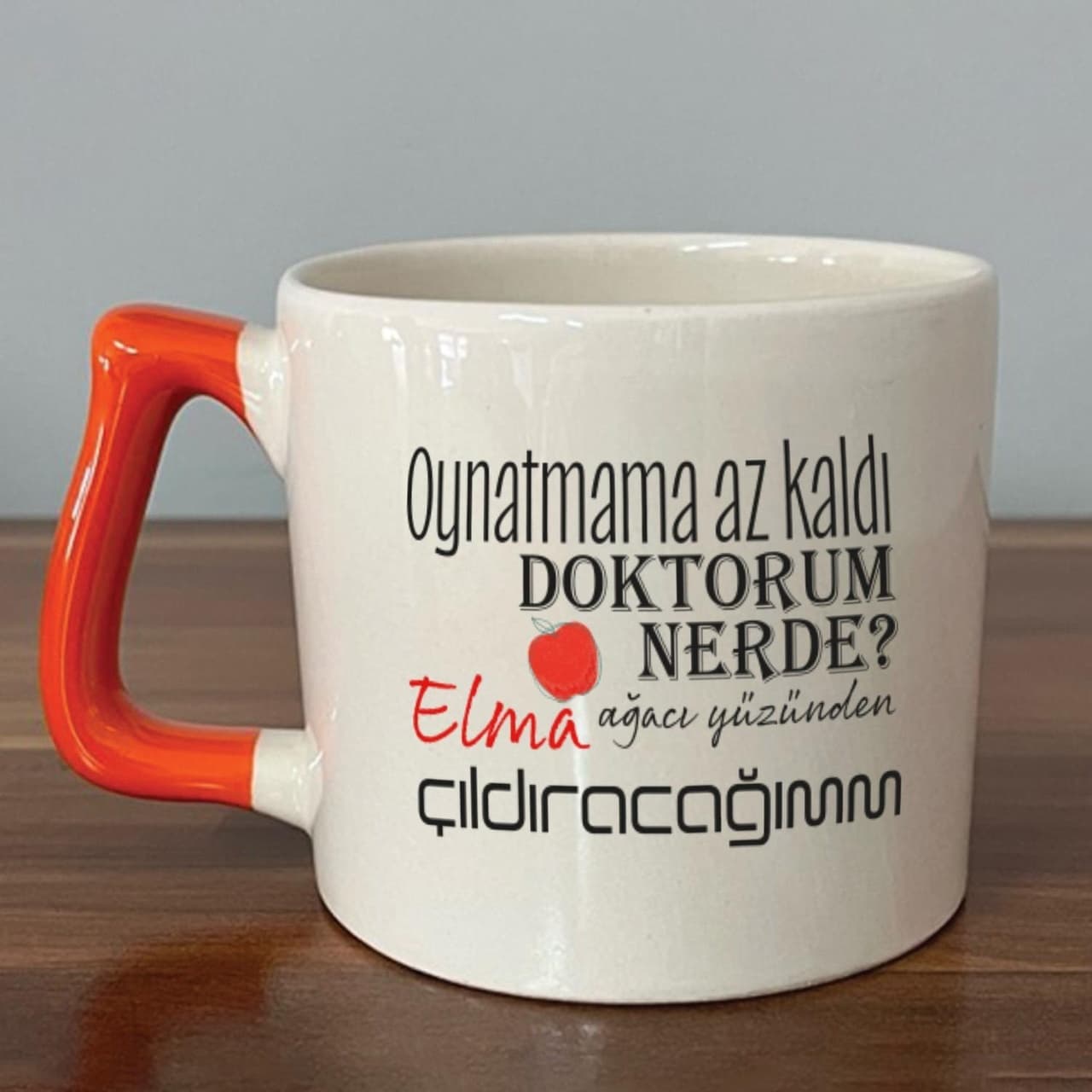 Oynatmama Az Kaldı Doktorum Nerede Baskılı Turuncu Kulplu Prime Kupa