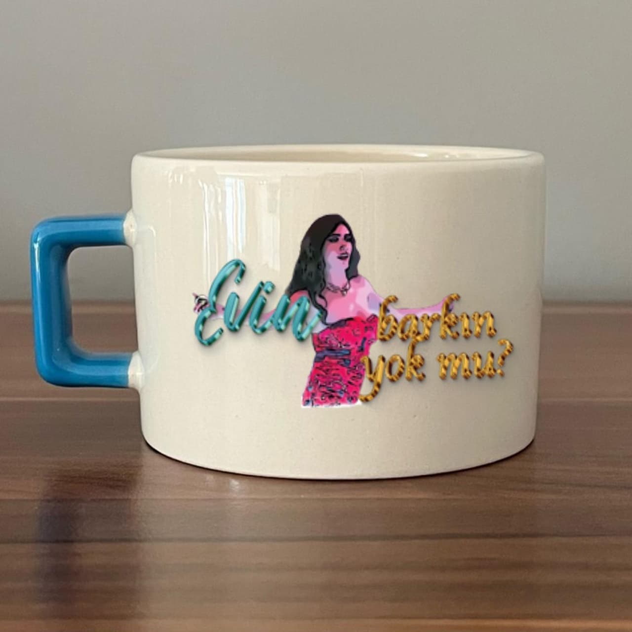 Evin Barkın Yok Mu Baskılı Mavi Kulplu Kare Espresso Fincanı