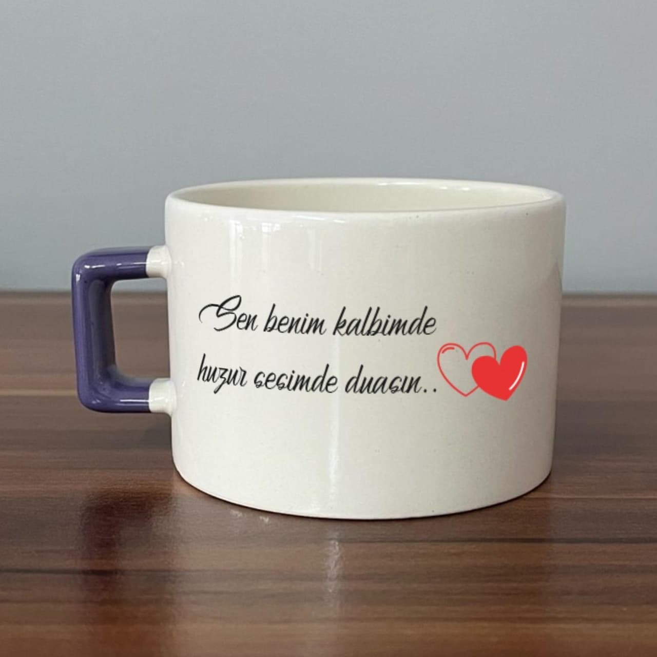 Sen Benim Kalbimde Huzur Baskılı Mor Kulplu Kare Espresso Fincanı