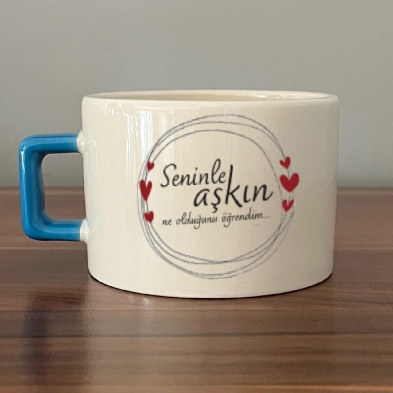 Seninle Aşkın Ne Olduğunu Öğrendim Baskılı Mavi Kulplu Kare Espresso Fincanı