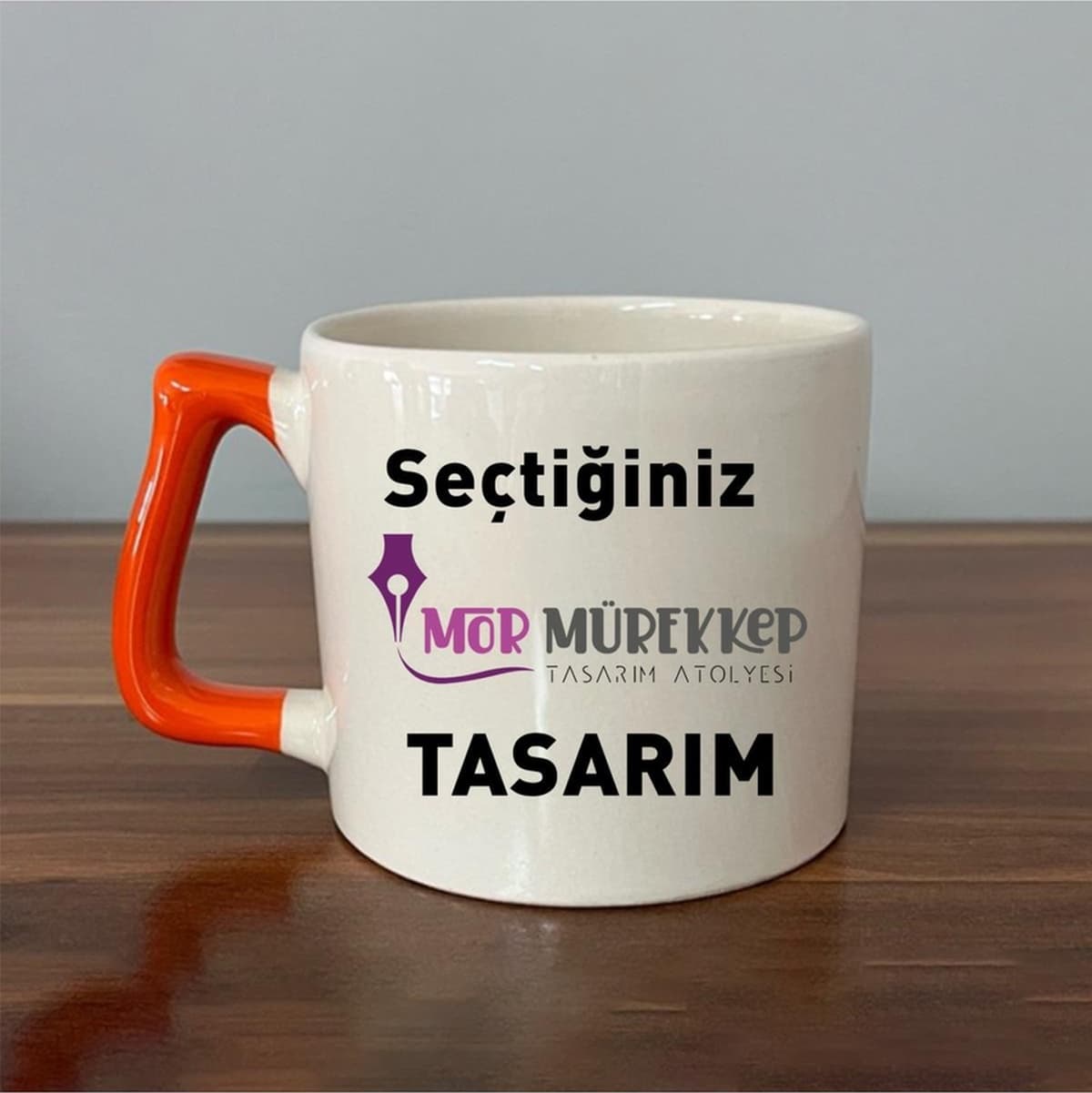 Seçtiğin Mor Mürekkep Tasarım & İsim Turuncu Kulplu Prime Kupa
