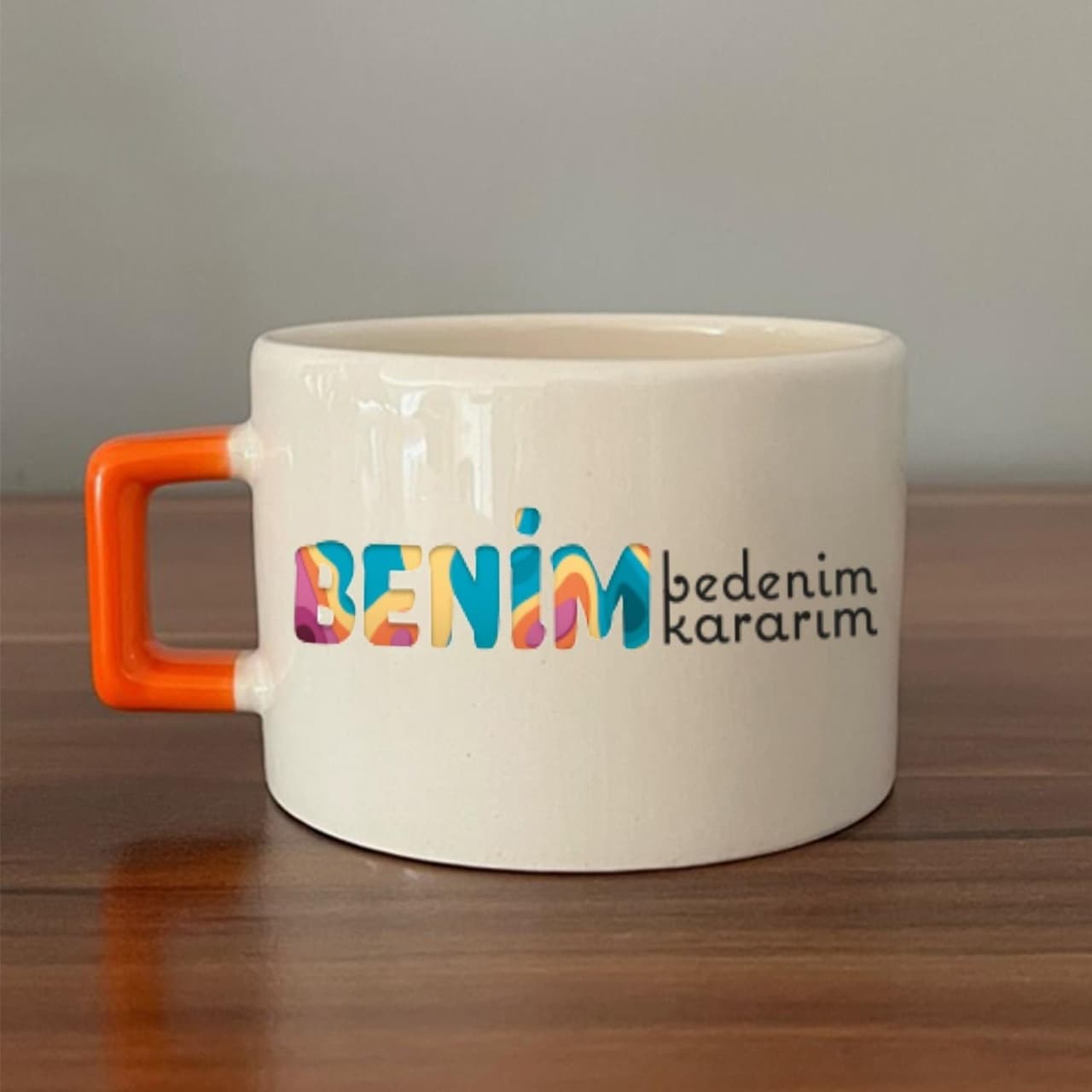 Benim Bedenim, Benim Kararım Baskılı Kadınlar Günü Turuncu Kulplu Kare Espresso Fincanı