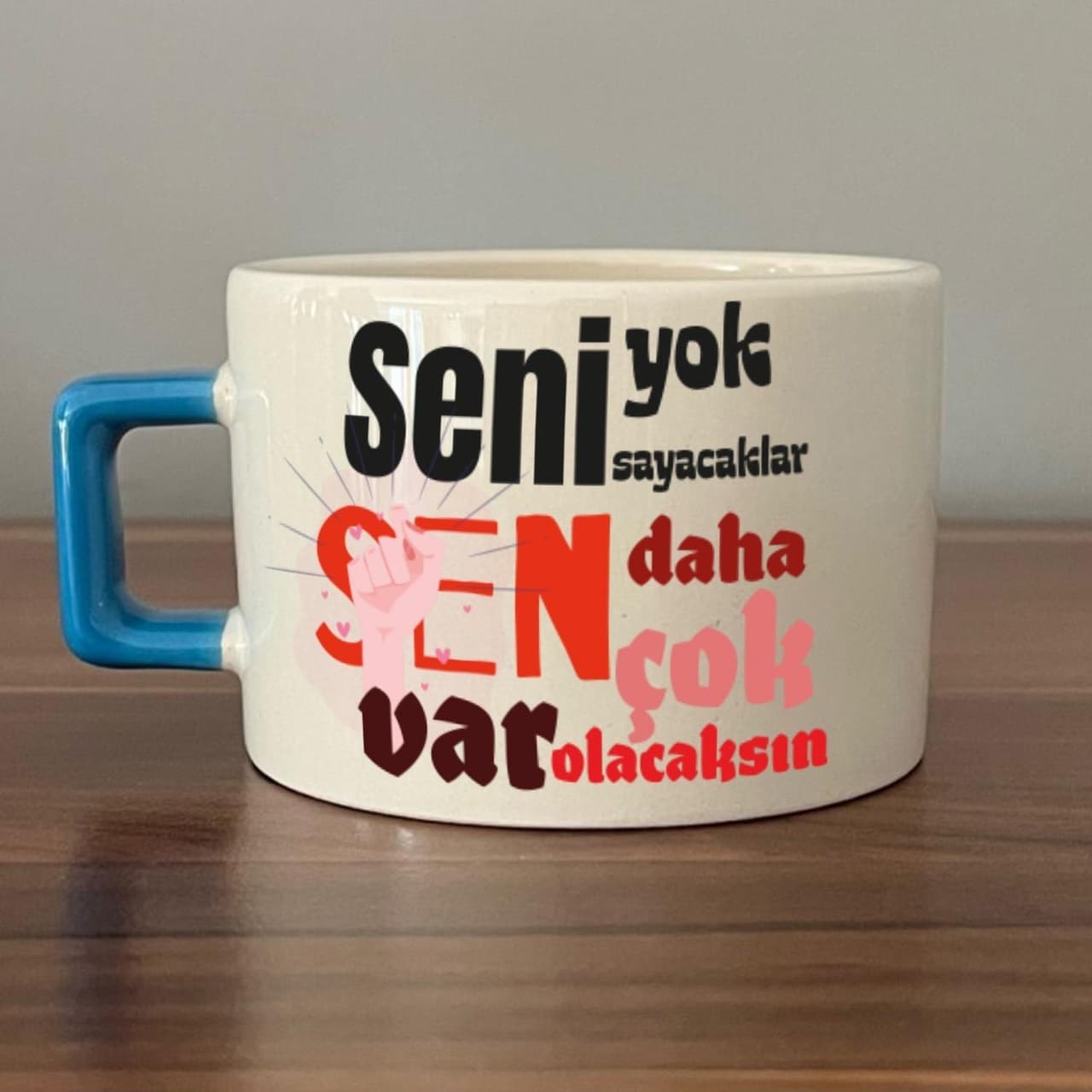 Seni Yok Sayacaklar Baskılı Kadınlar Günü Mavi Kulplu Kare Espresso Fincanı