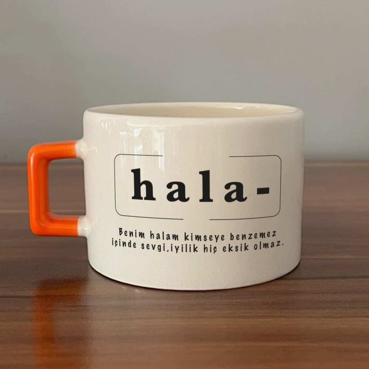 Hala Baskılı Turuncu Kulplu Kare Espresso Fincanı