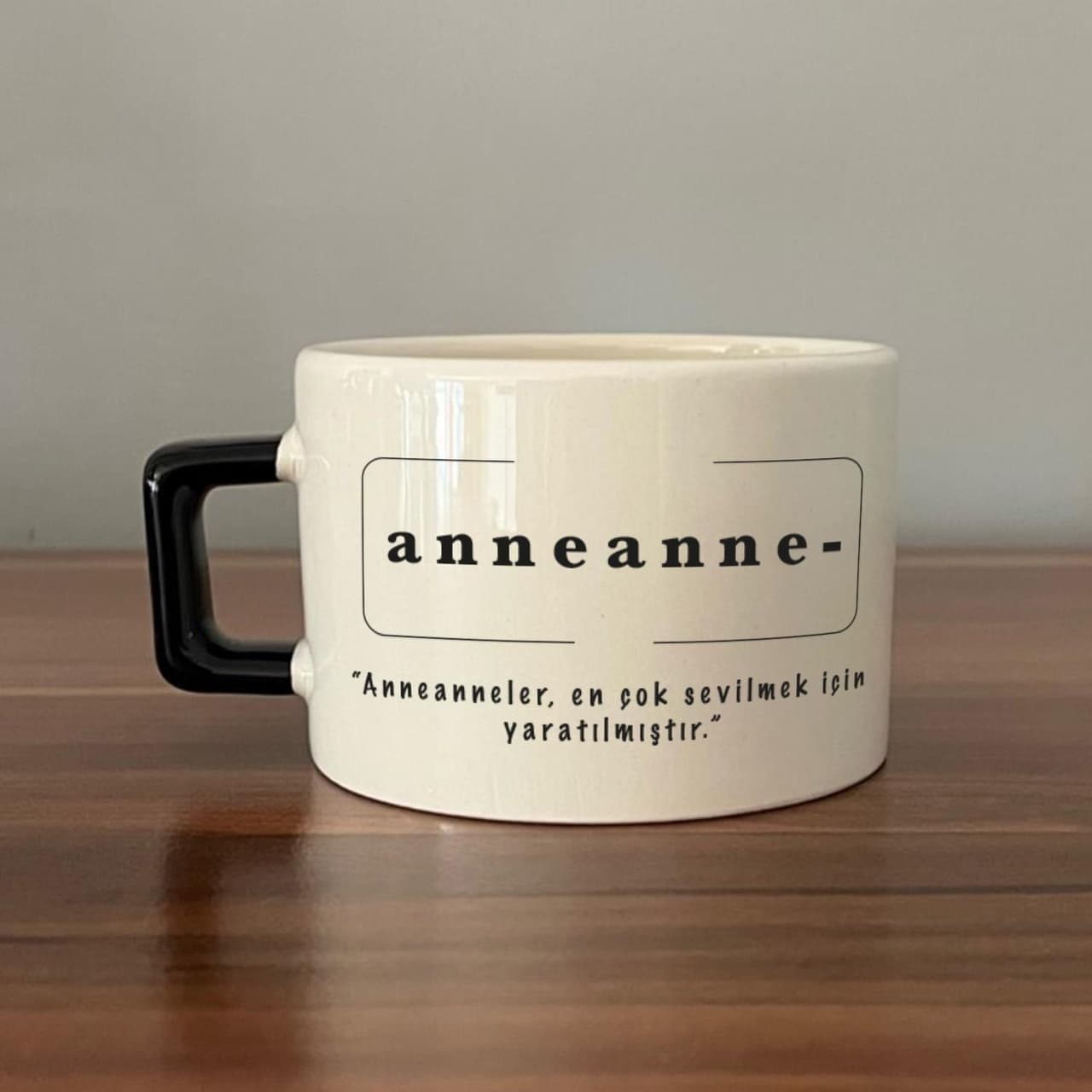 Anneanne Baskılı Siyah Kulplu Kare Espresso Fincanı