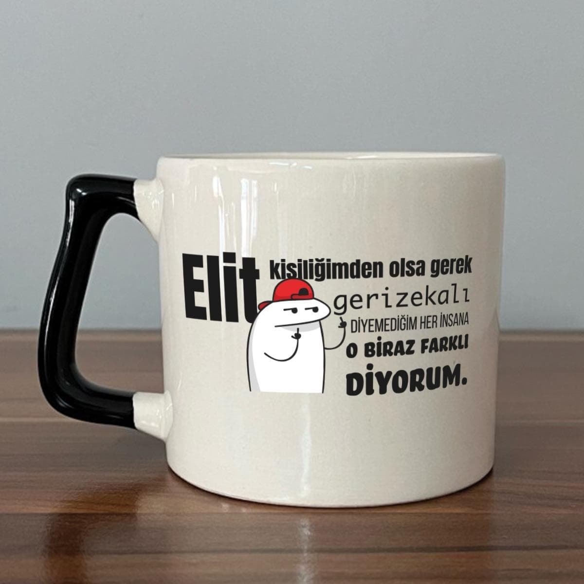 Elit Kişiliğimden Olsa Gerek Baskılı Siyah Kulplu Prime Kupa