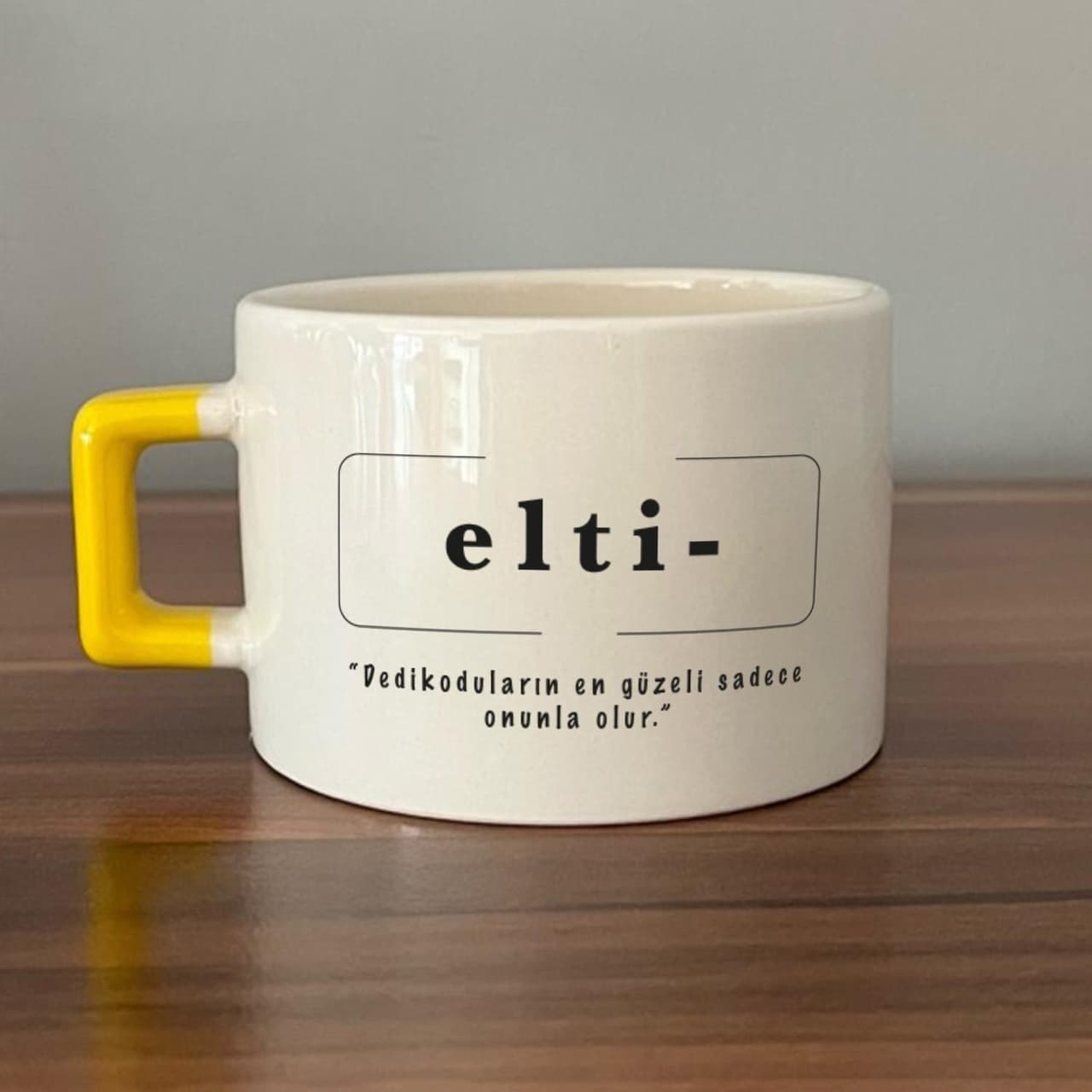 Elti Baskılı Sarı Kulplu Kare Espresso Fincanı