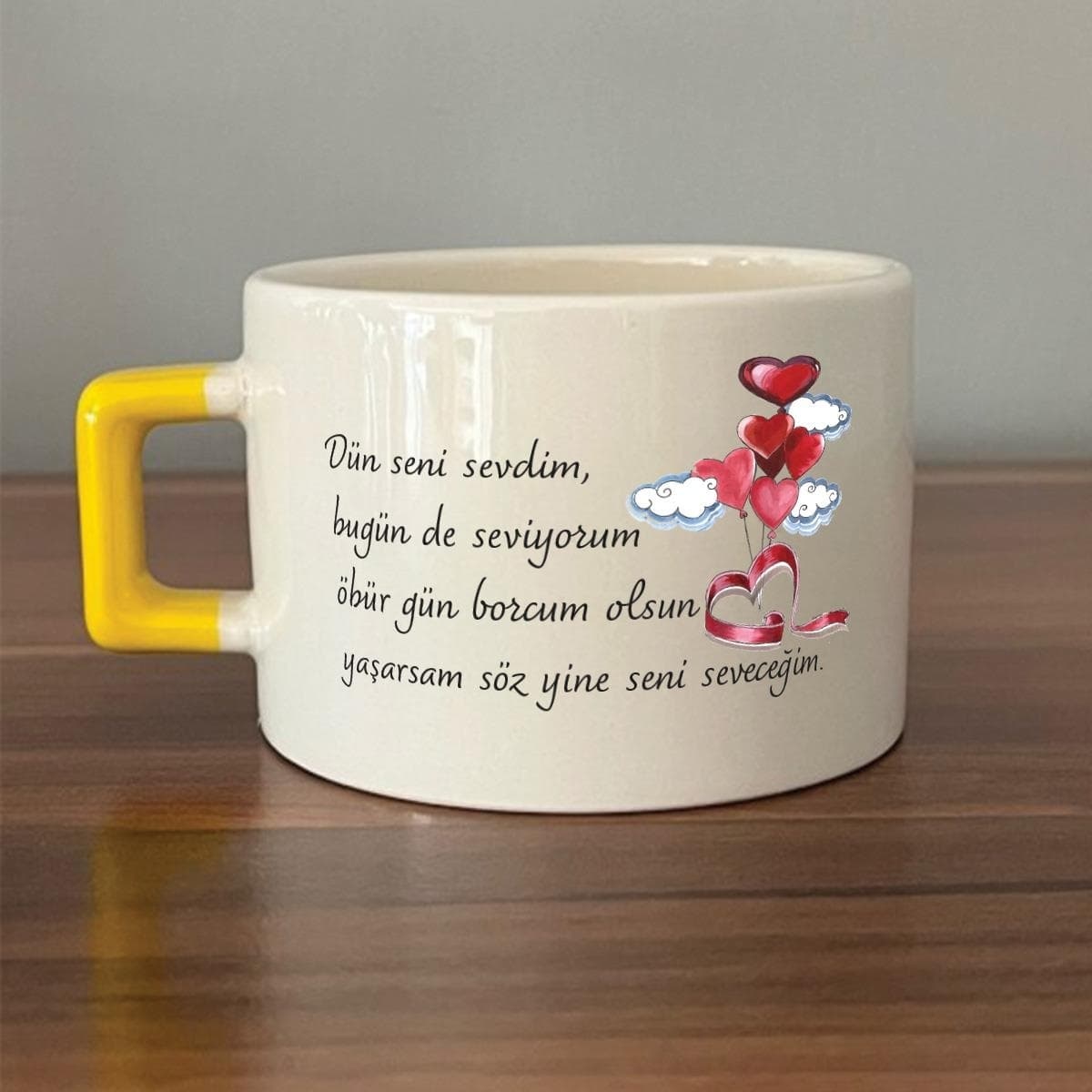 Dün Seni Sevdim Baskılı Sarı Kulplu Kare Espresso Fincanı