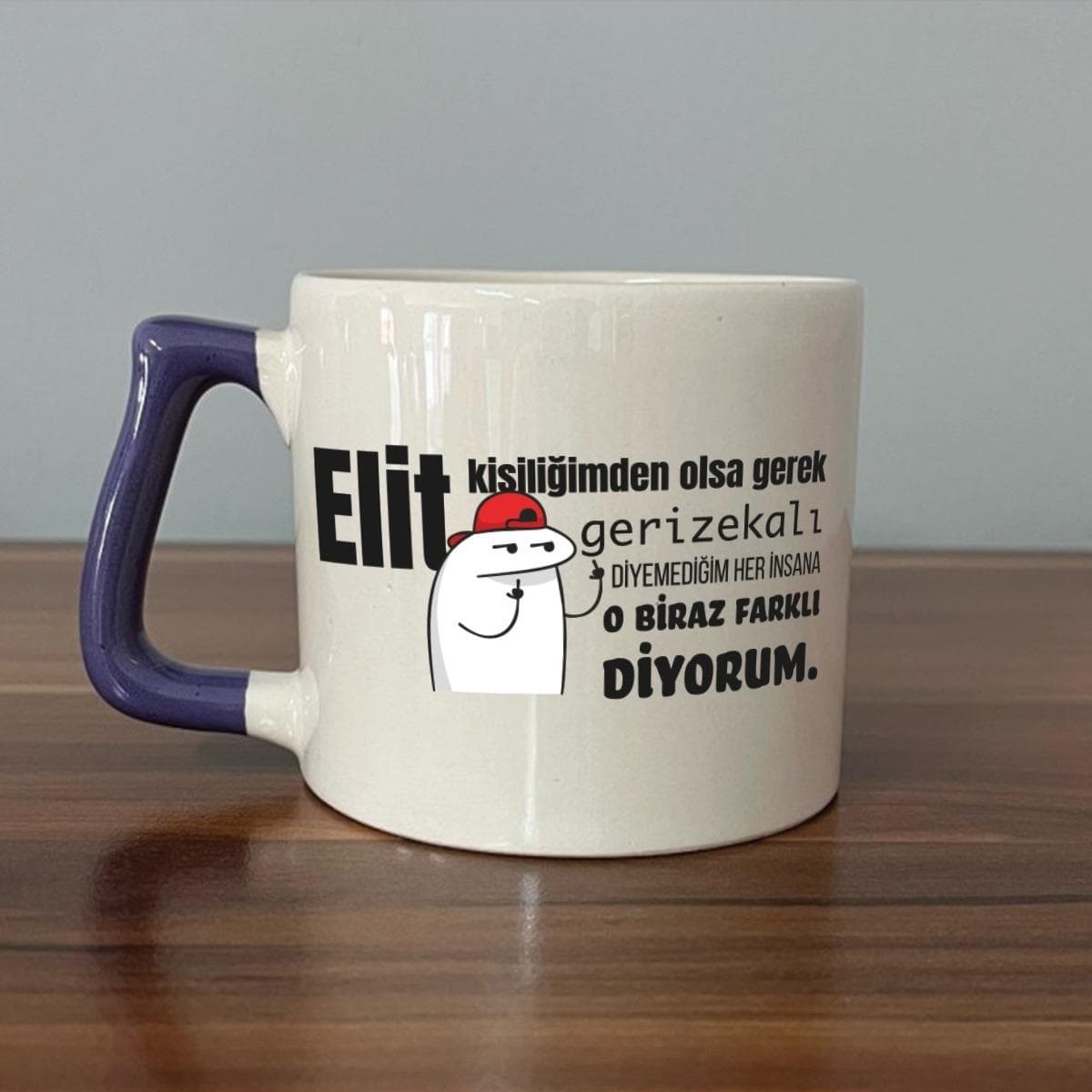 Elit Kişiliğimden Olsa Gerek Baskılı Mor Kulplu Prime Kupa