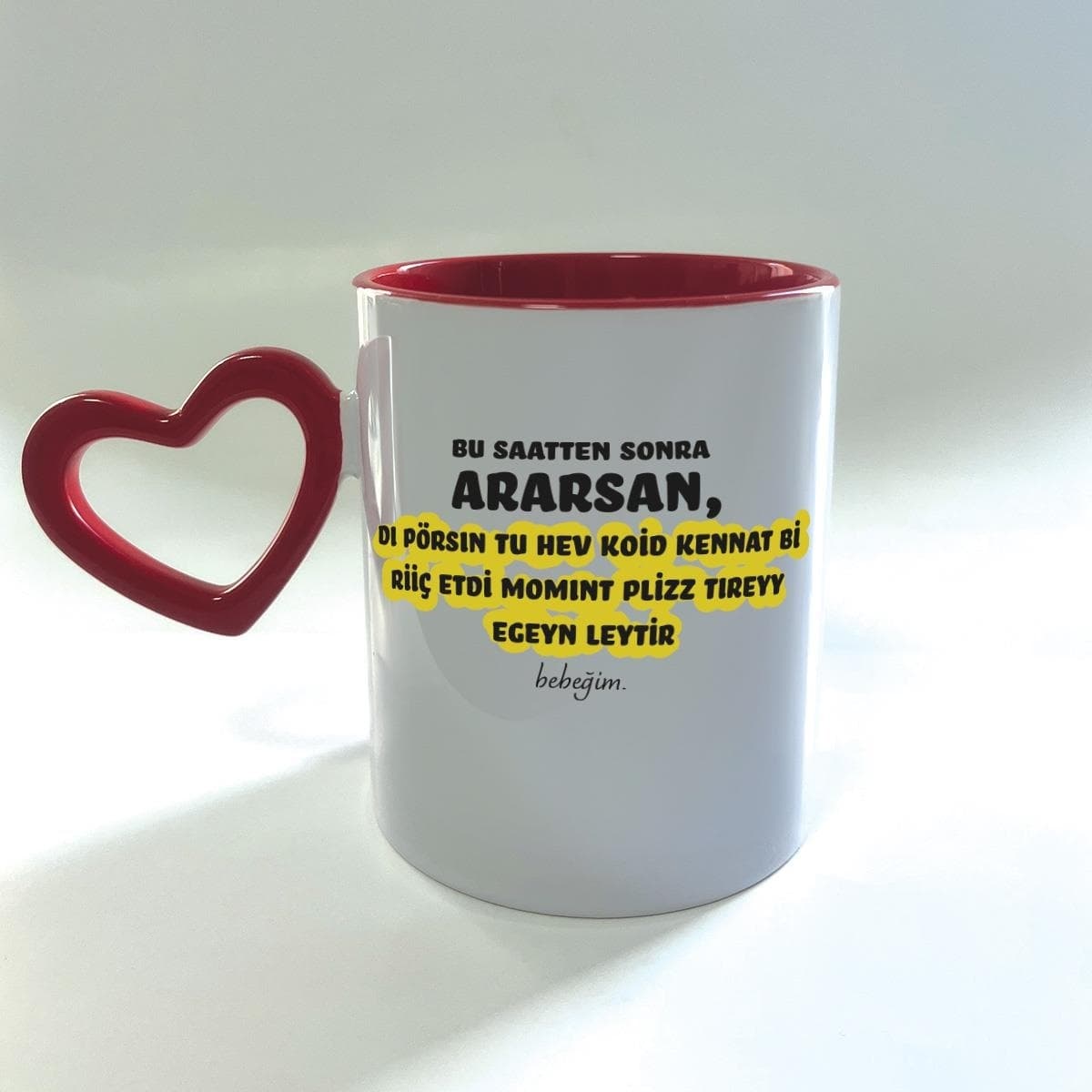 Bu Saatten Sonra Ararsan Baskılı Kırmızı Boş Kalp Kulplu Mega Kupa