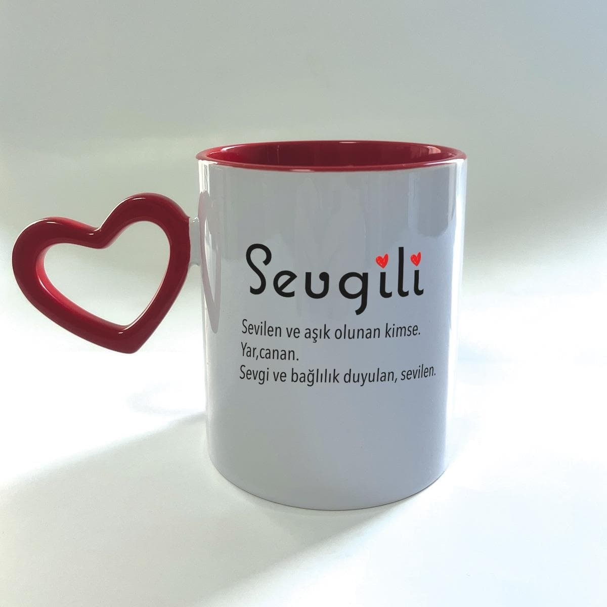 Sevgili Baskılı Kırmızı Boş Kalp Kulplu Mega Kupa