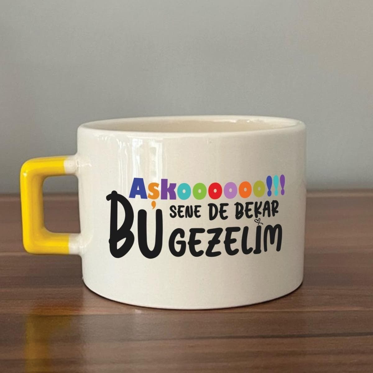 Aşkoooooo Baskılı Sarı Kulplu Kare Espresso Fincanı