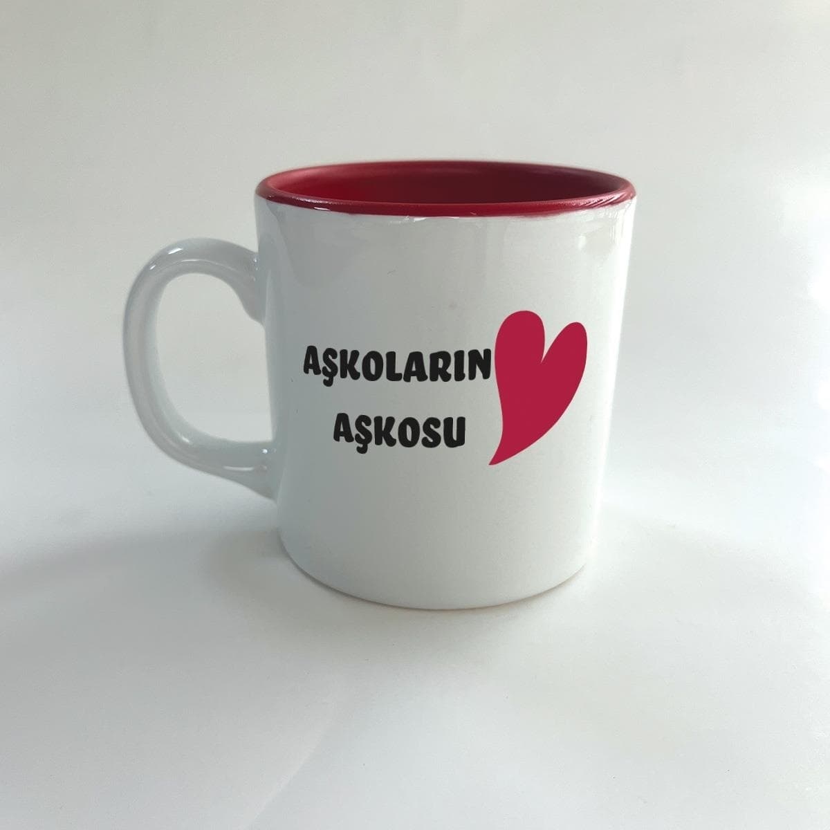 Mor Mürekkep Aşkoların Aşkosu Baskılı Kırmızı Multi Sevgililer Günü Kupası
