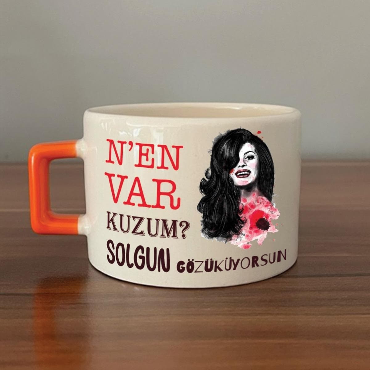 Nen Var Kuzum Baskılı Turuncu Kulplu Kare Espresso Fincanı