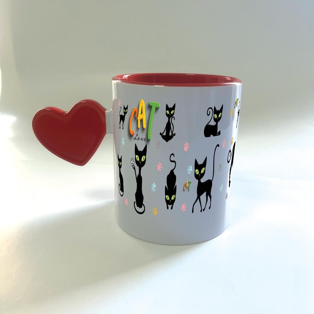Cat Love Baskılı Kırmızı Dolu Kalp Kulplu Mega Kupa