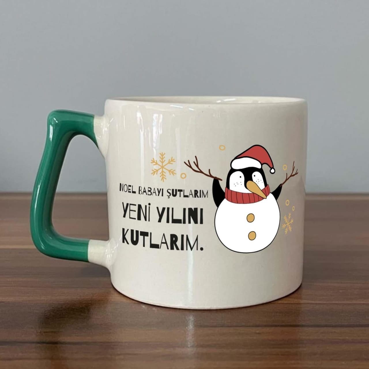 Noel Babayı Şutlarım Baskılı Yeşil Kulplu Prime Yılbaşı Kupası