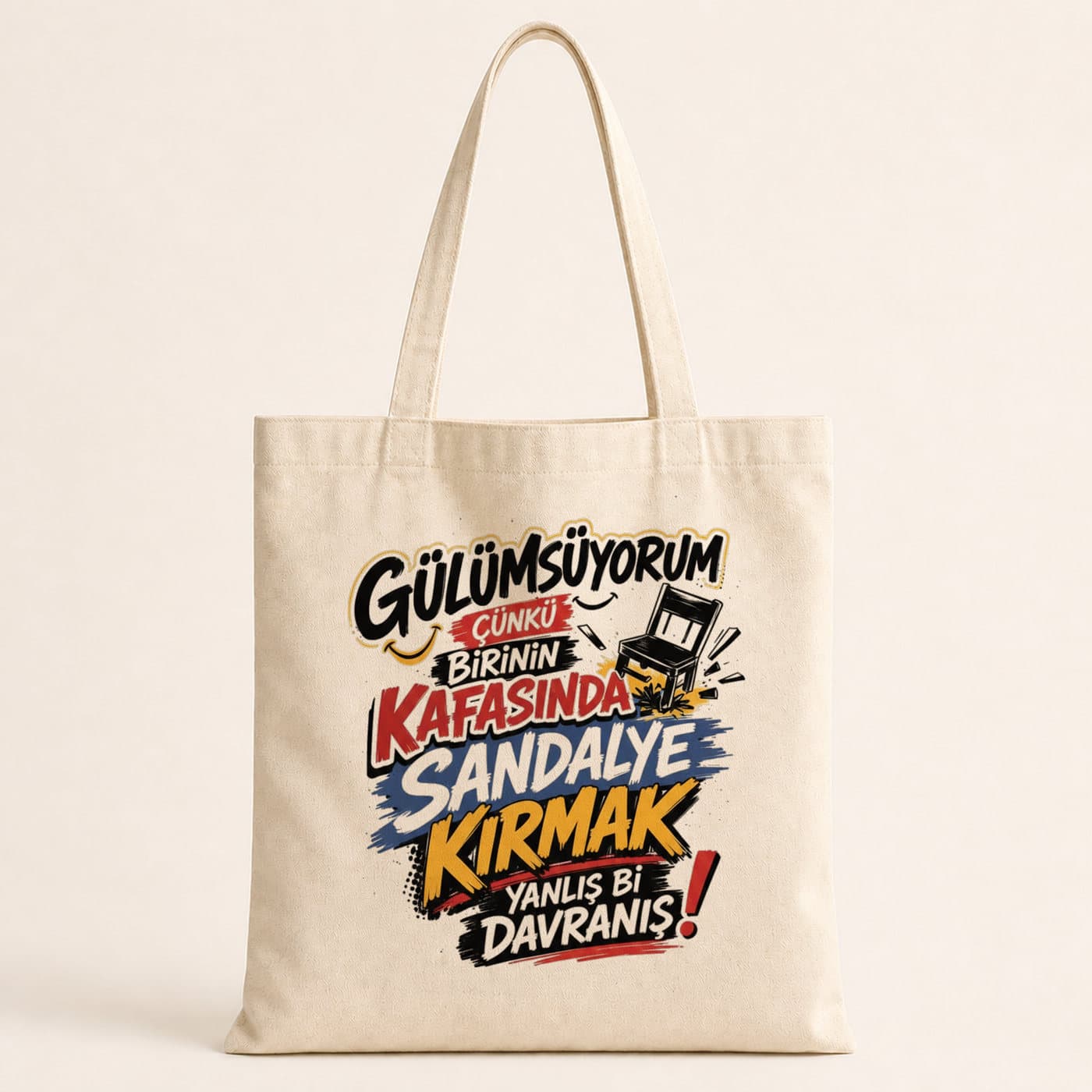 Gülümsüyorum Çünkü İnsanların Kafasında Baskılı Bez Çanta