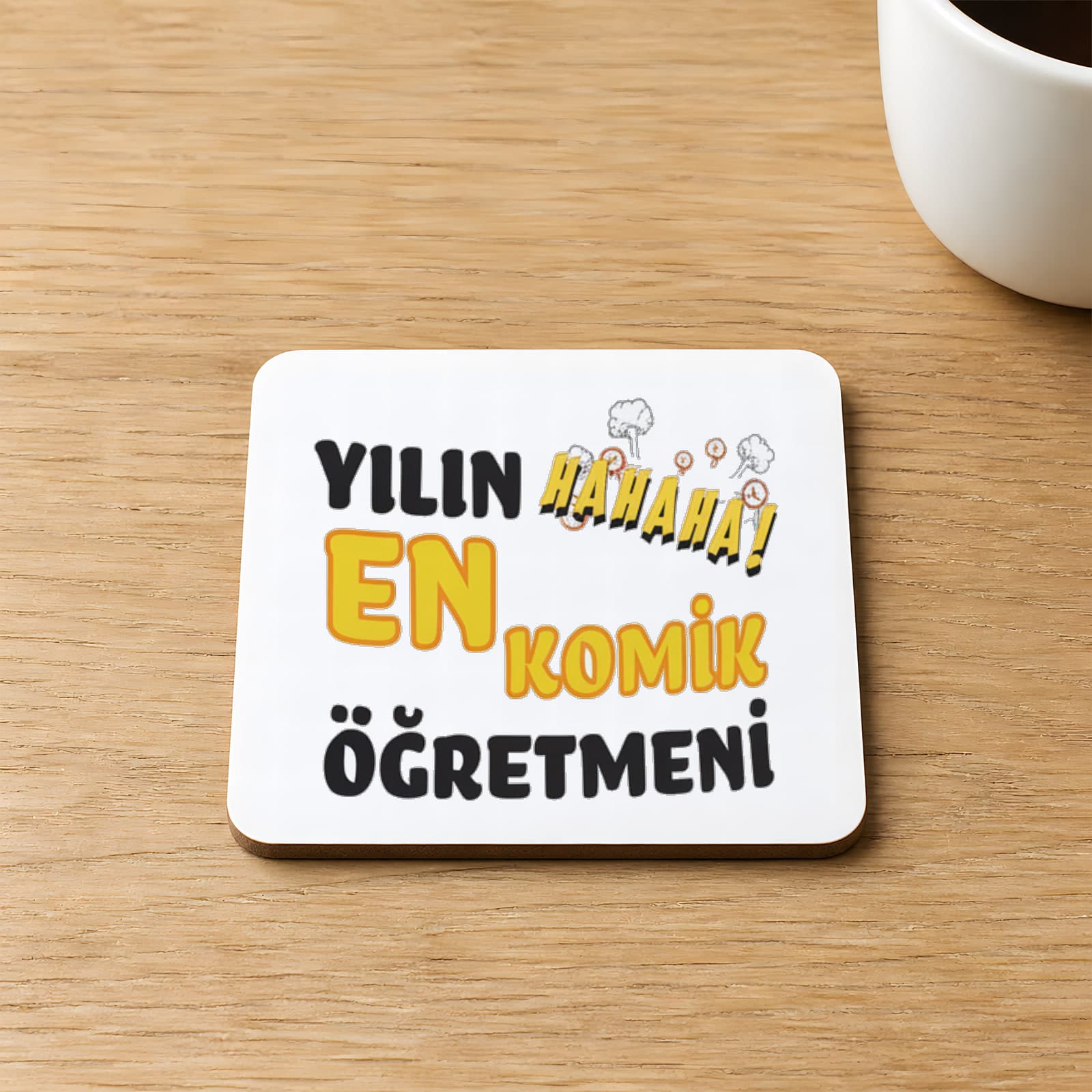 Yılın En Komik Öğretmeni Baskılı Kare MDF Bardak Altlığı
