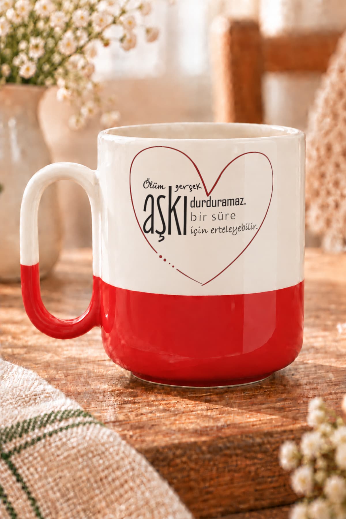 Ölüm Gerçek Aşkı Durduramaz Baskılı Alt Yarısı Renkli Arya Kupa - Sevgiliye Hediye Bardak Fincan Mug
