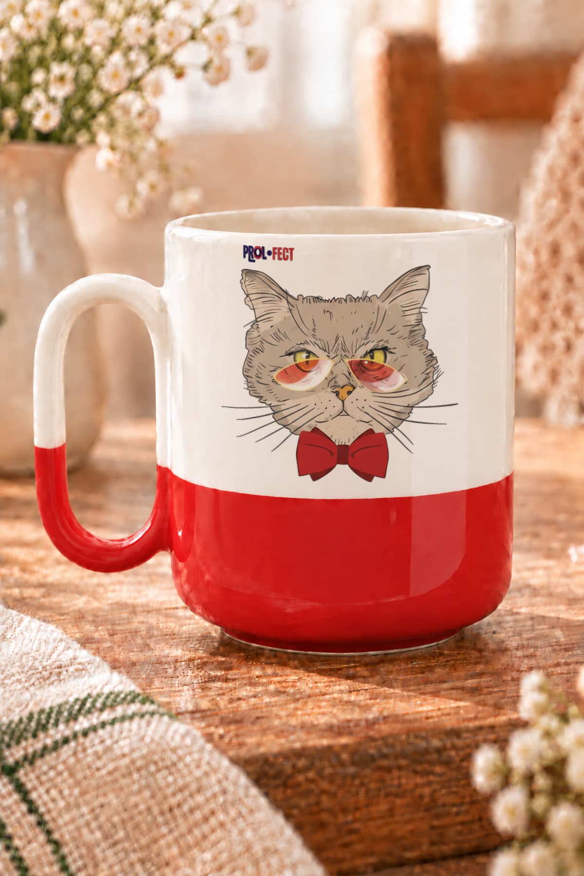 Gözlüklü Kırmızı Papyonlu Kedi Baskılı Alt Yarısı Renkli Arya Kupa Bardak Fincan Mug