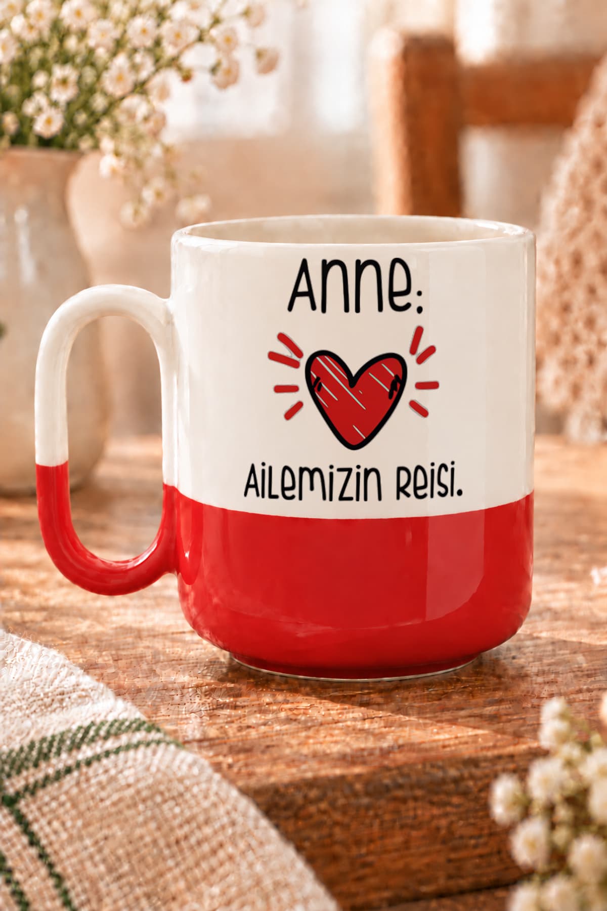 Anne Baskılı Alt Yarısı Renkli Arya Kupa - Anneye Hediye Bardak Fincan Mug