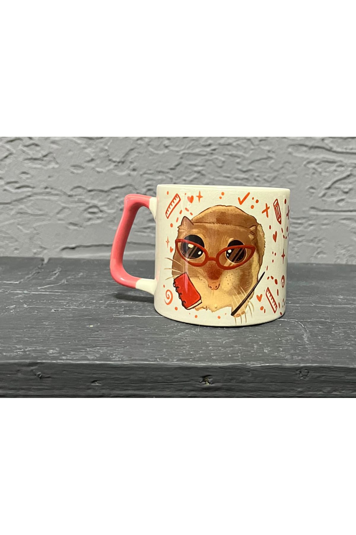 Sad Üzgün Hamster Öğretmen Baskılı Pembe Kulplu Prime Kupa - Öğretmene Hediye Bardak Fincan Mug