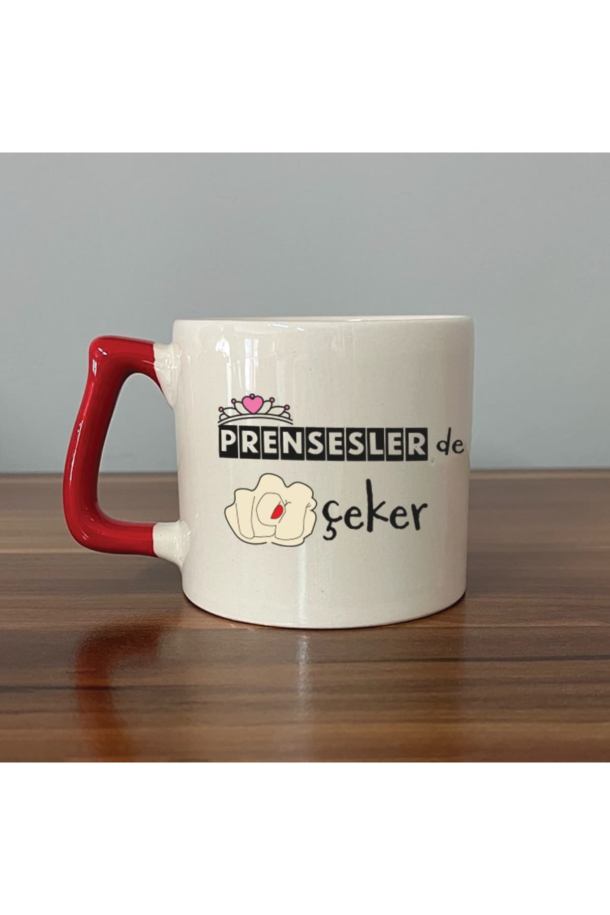 Kırmızı