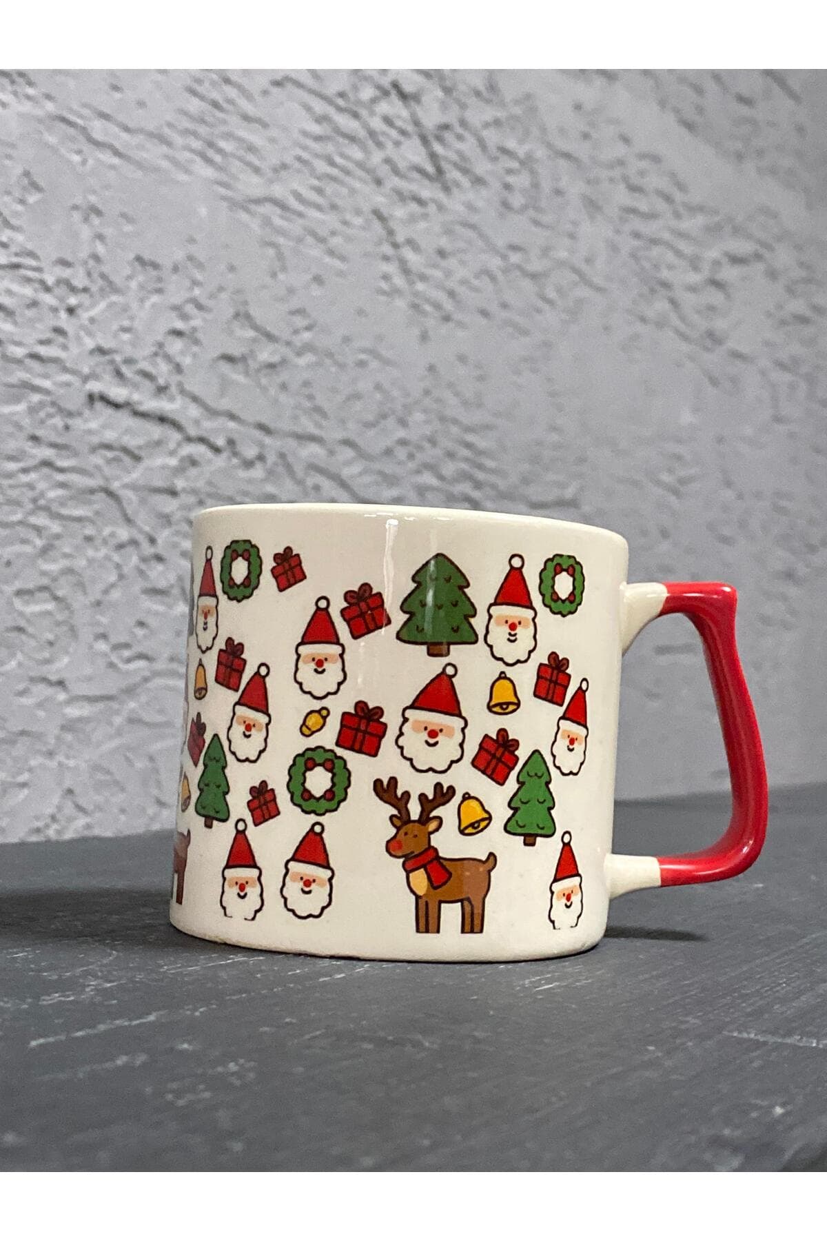 Noel Baba Çam Ağacı Geyik Baskılı Kırmızı Kulplu Prime Kupa - Babaya Hediye Bardak Fincan Mug