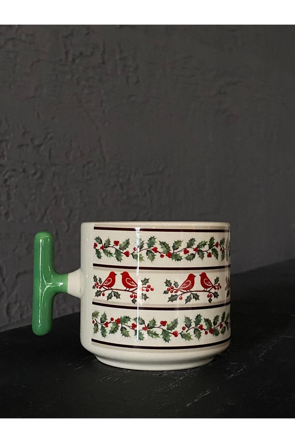 Kokina Çiçeği Baskılı Yeşil Kulplu T Kupa - Yılbaşı Hediyesi Bardak Fincan Mug