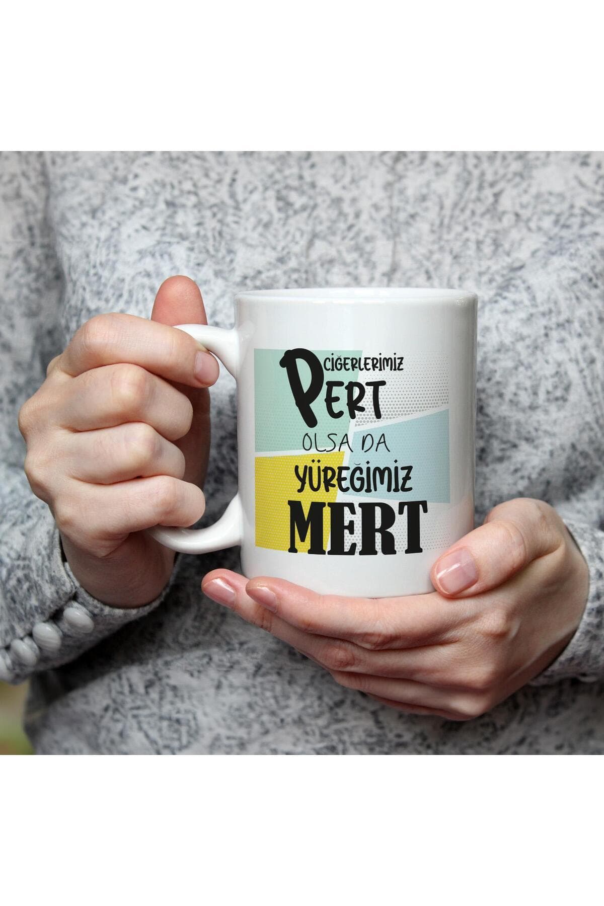 Ciğerlerimiz Pert Olsa Da Yüreğimiz Mert Baskılı Beyaz Kupa Bardak Fincan Mug