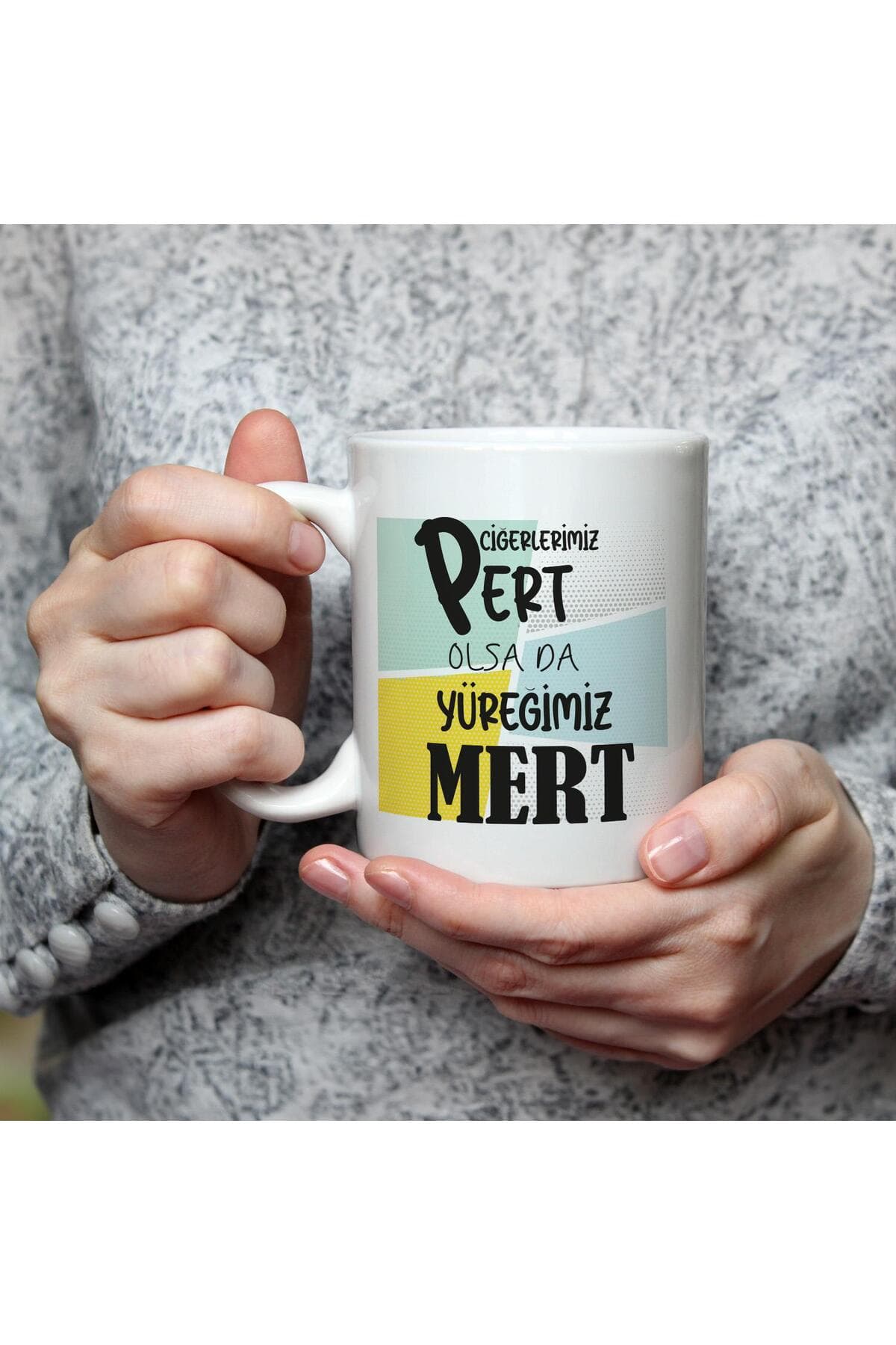 Ciğerlerimiz Pert Olsa Da Yüreğimiz Mert Baskılı Beyaz Kupa Bardak Fincan Mug