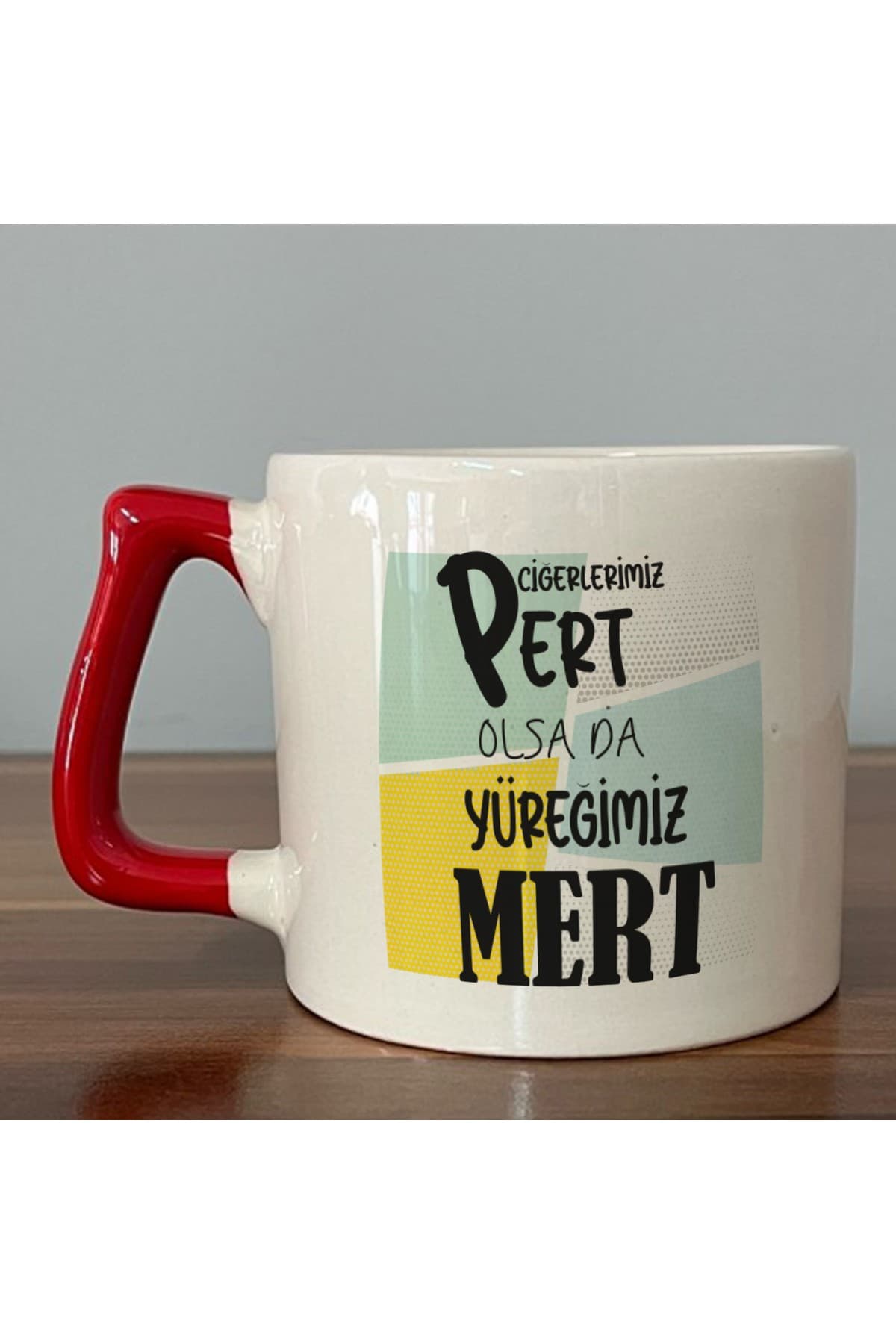 Kırmızı