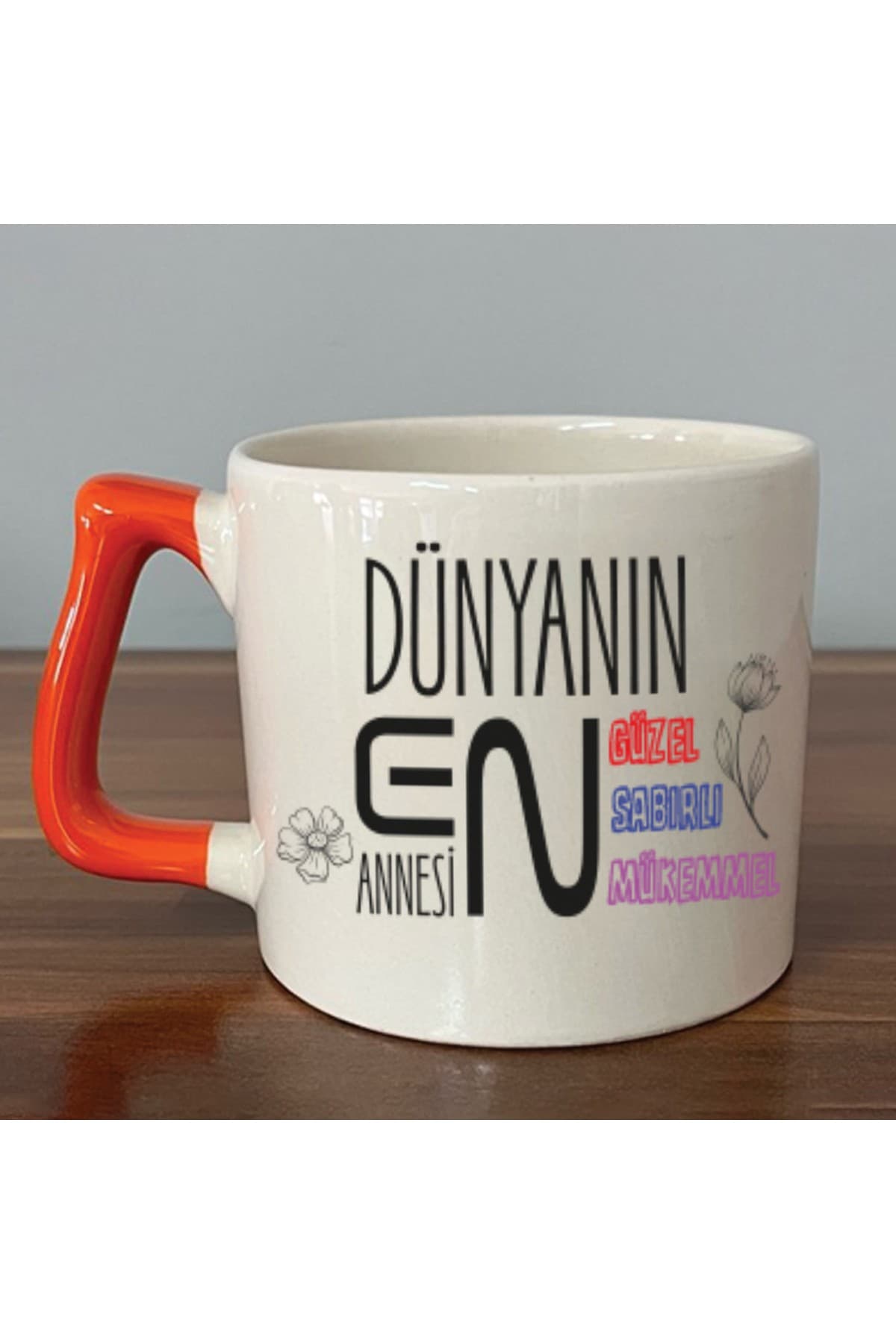 Dünyanın En Annesi Baskılı Turuncu Kulplu Prime Kupa - Anneye Hediye Bardak Fincan Mug