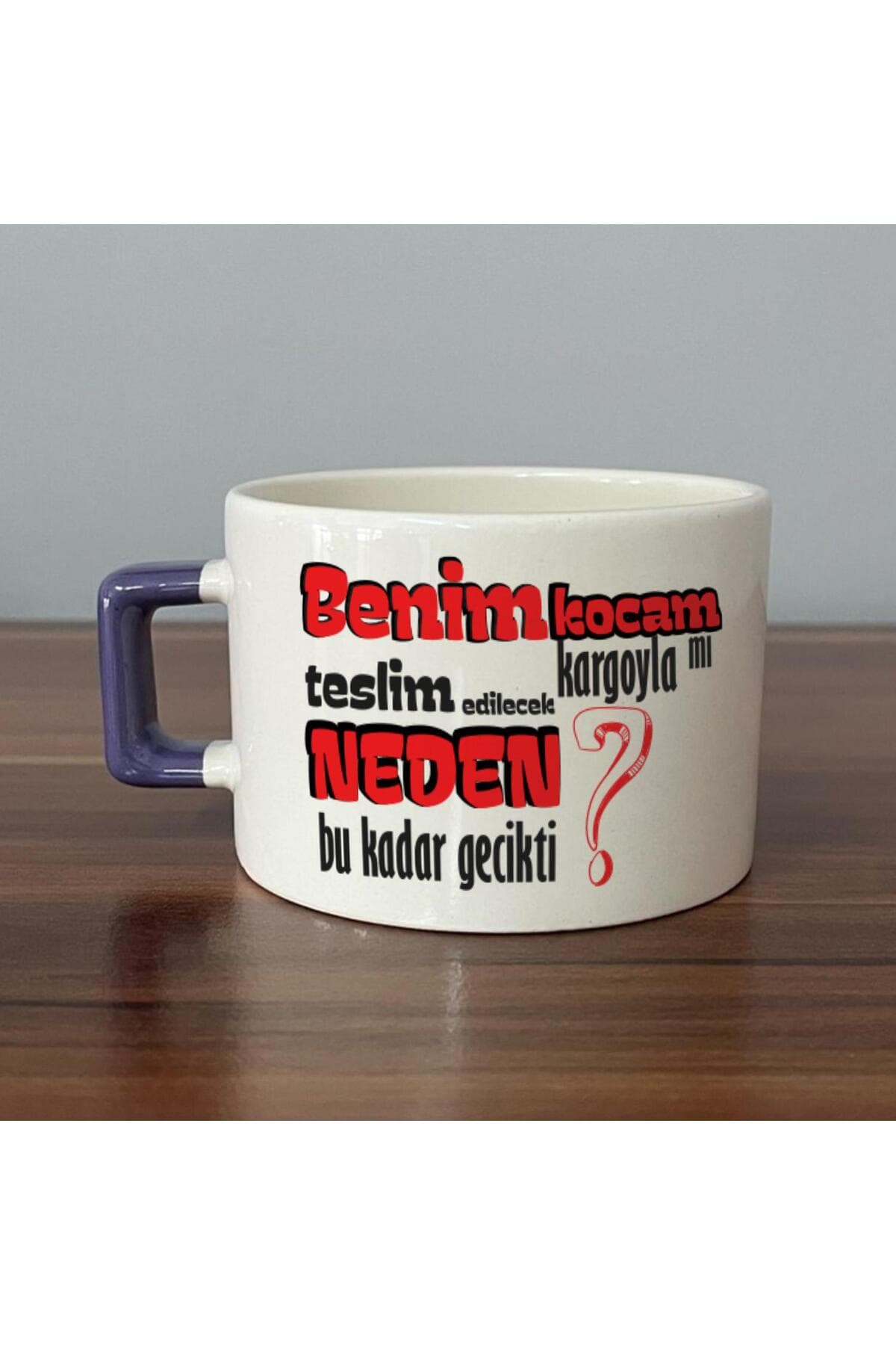 Benim Kocam Kargoyla Mı Teslim Edilecek Baskılı Mor Kulplu Kare Kupa - Sevgiliye Hediye Bardak