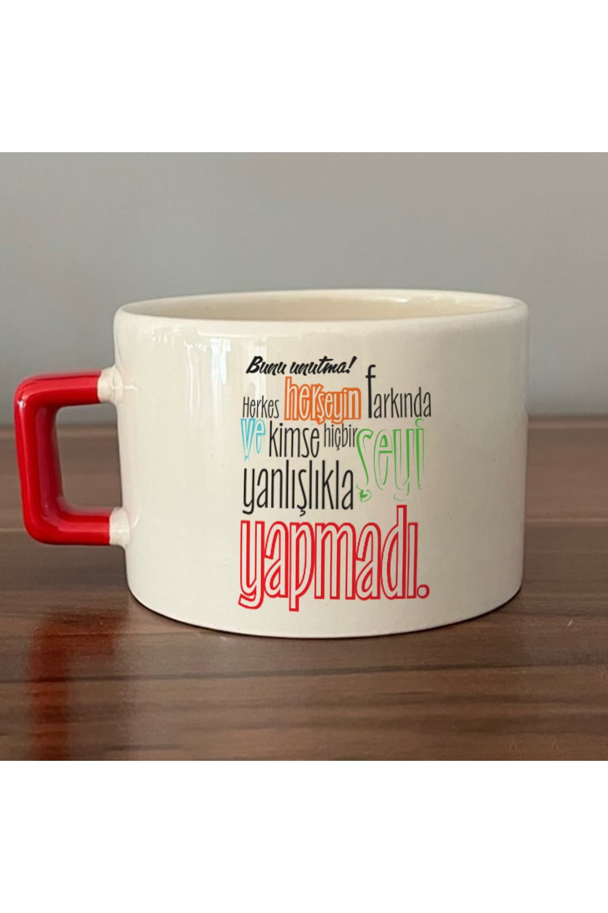 Kırmızı