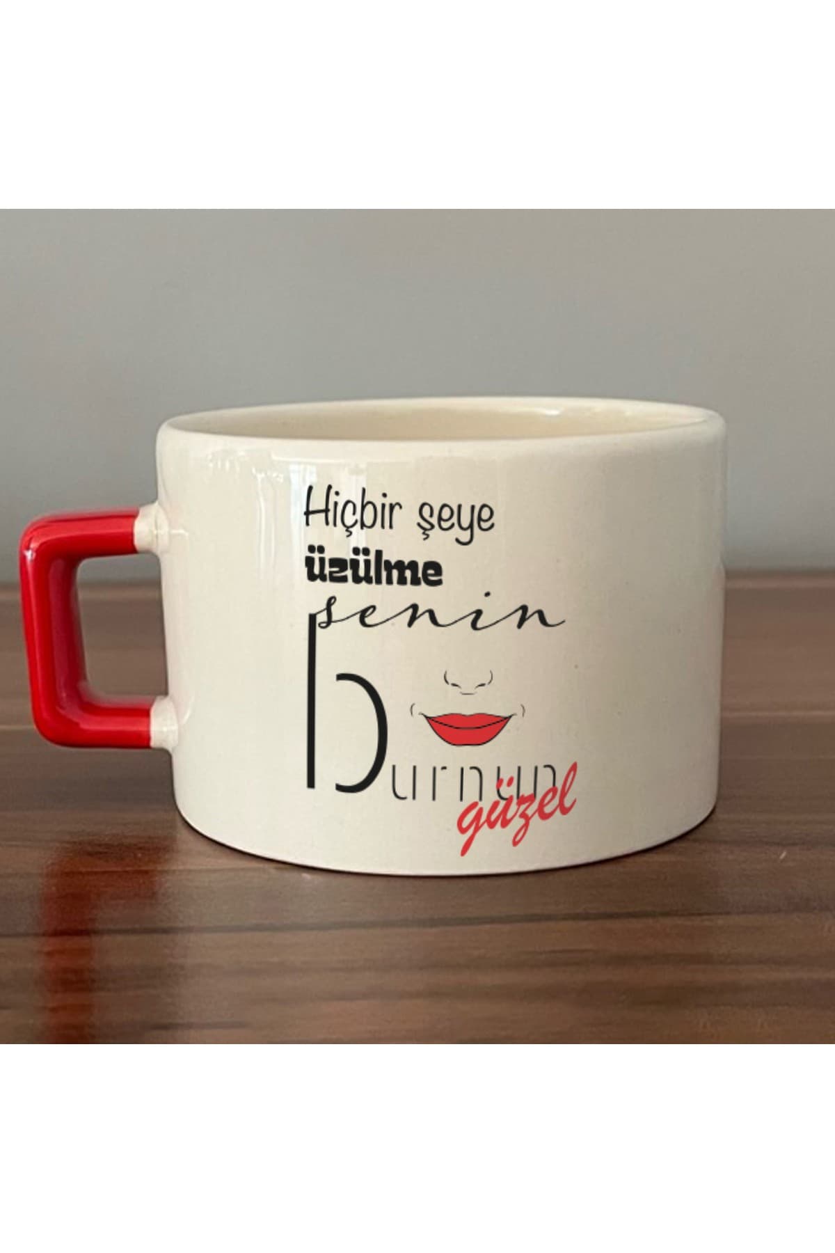 Kırmızı