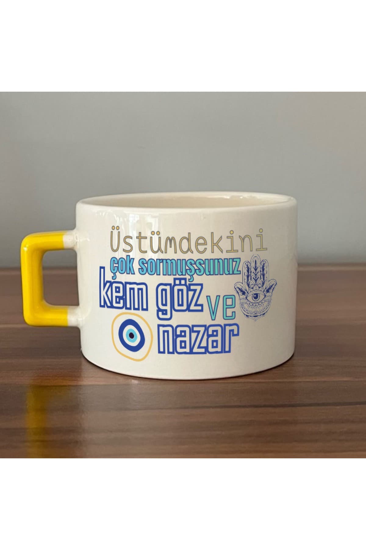 Üstümdekini Çok Sormuşsunuz Baskılı Sarı Kulplu Kare Kupa Bardak Fincan Mug
