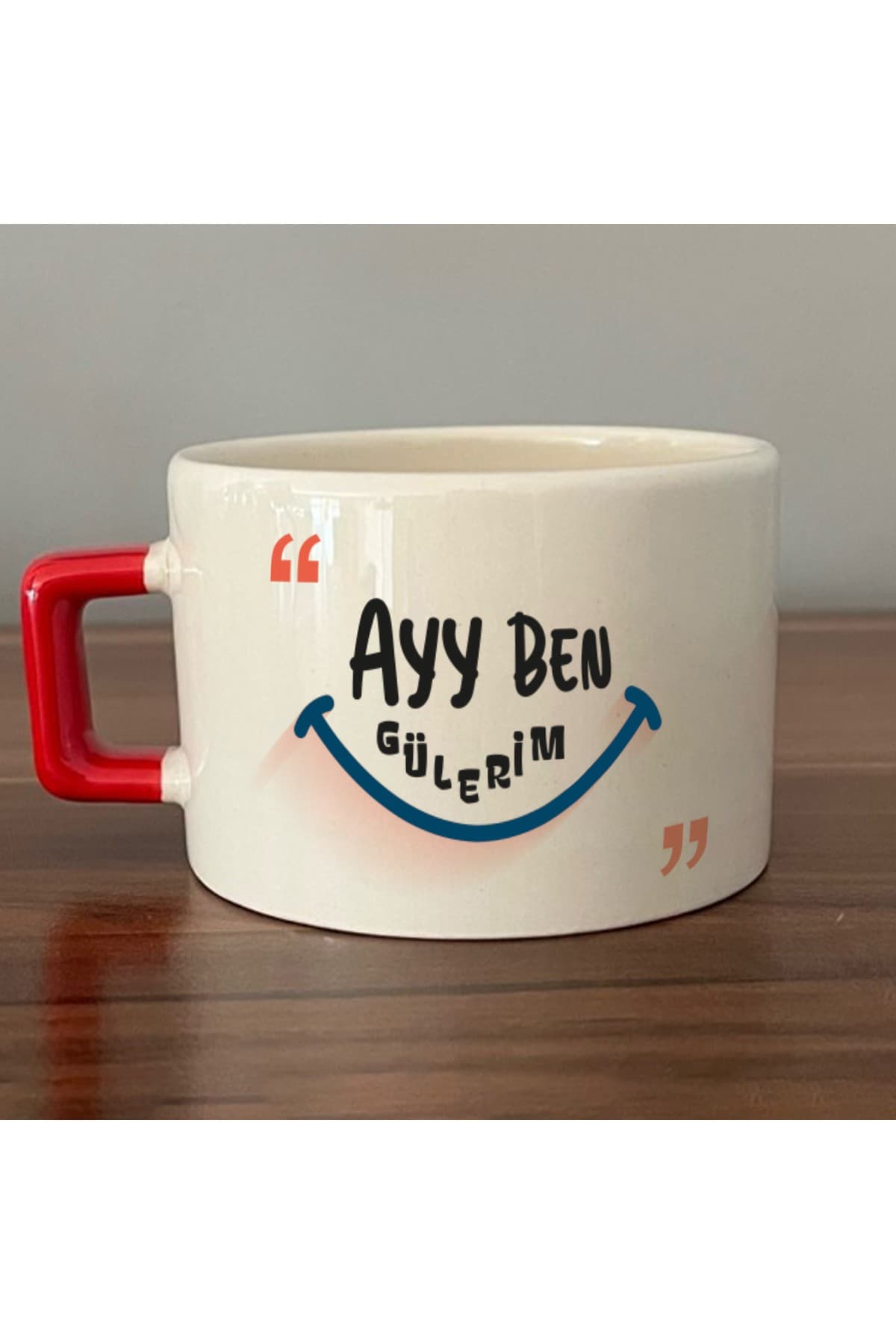 Kırmızı
