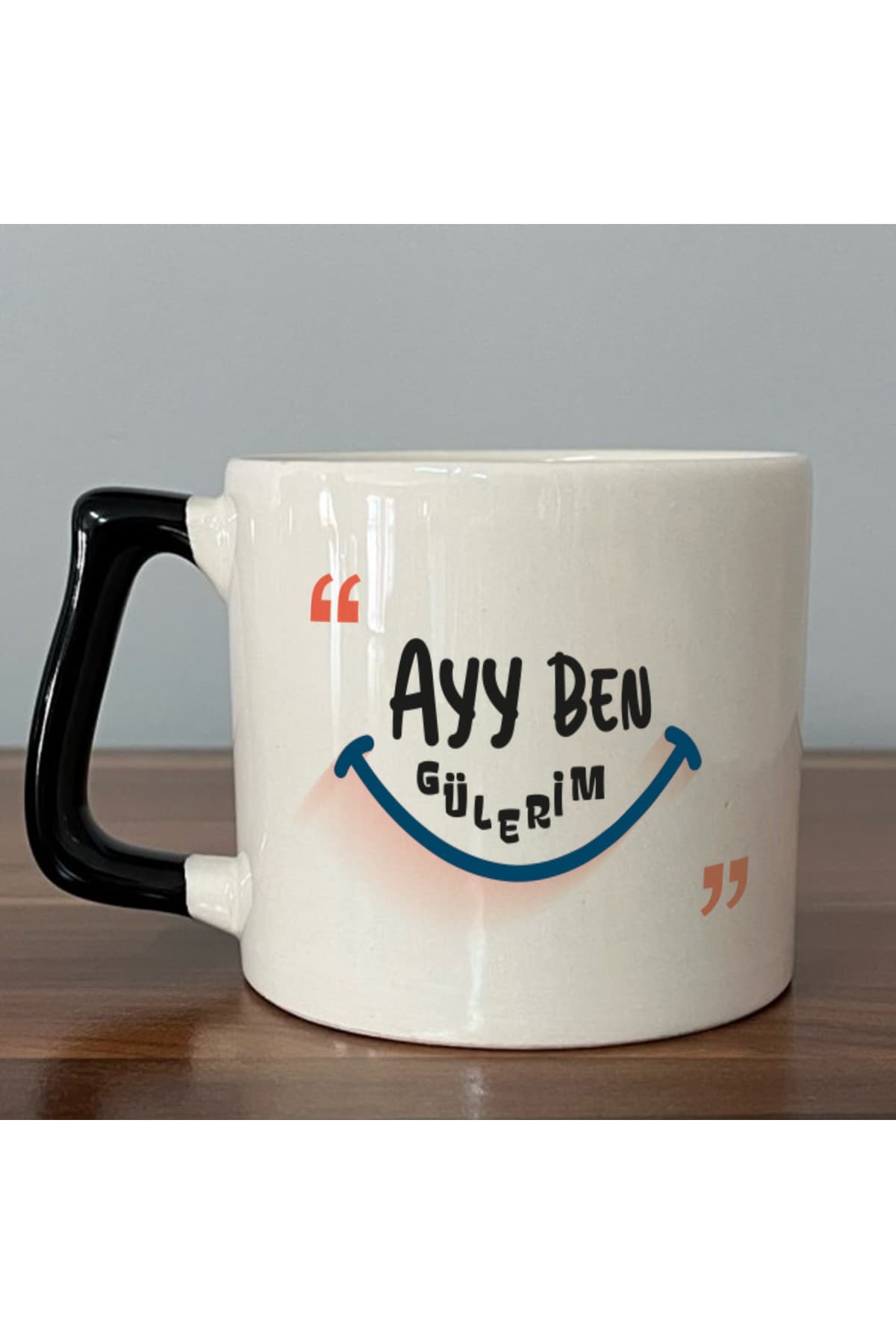 Siyah