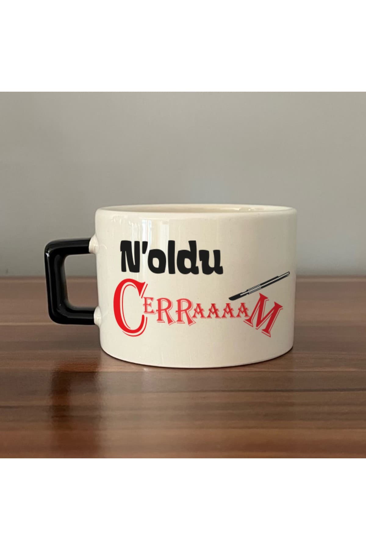 Noldu Cerraaaam Baskılı Siyah Kulplu Kare Kupa Bardak Fincan Mug