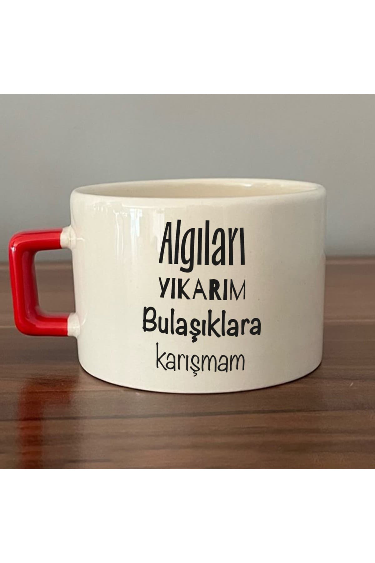 Kırmızı